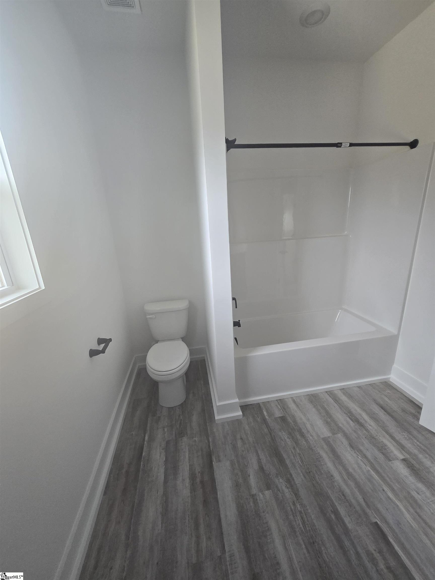 504 Anhinga Road Property Photo 9