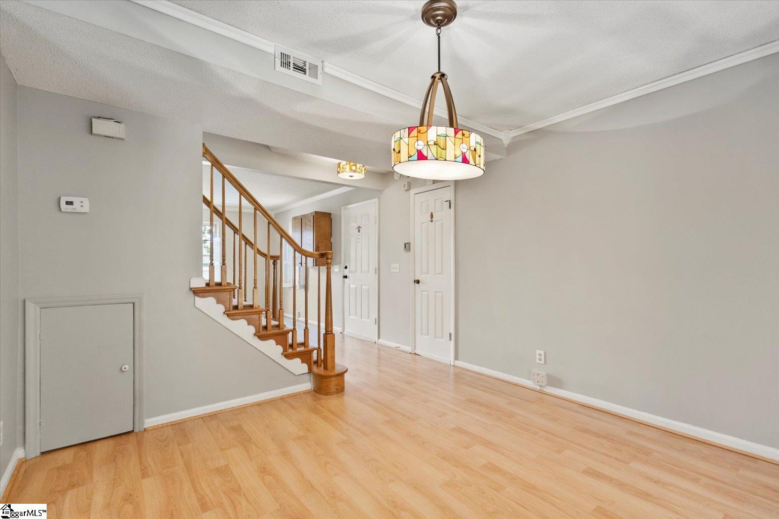97 Jamestowne Way Property Photo 7