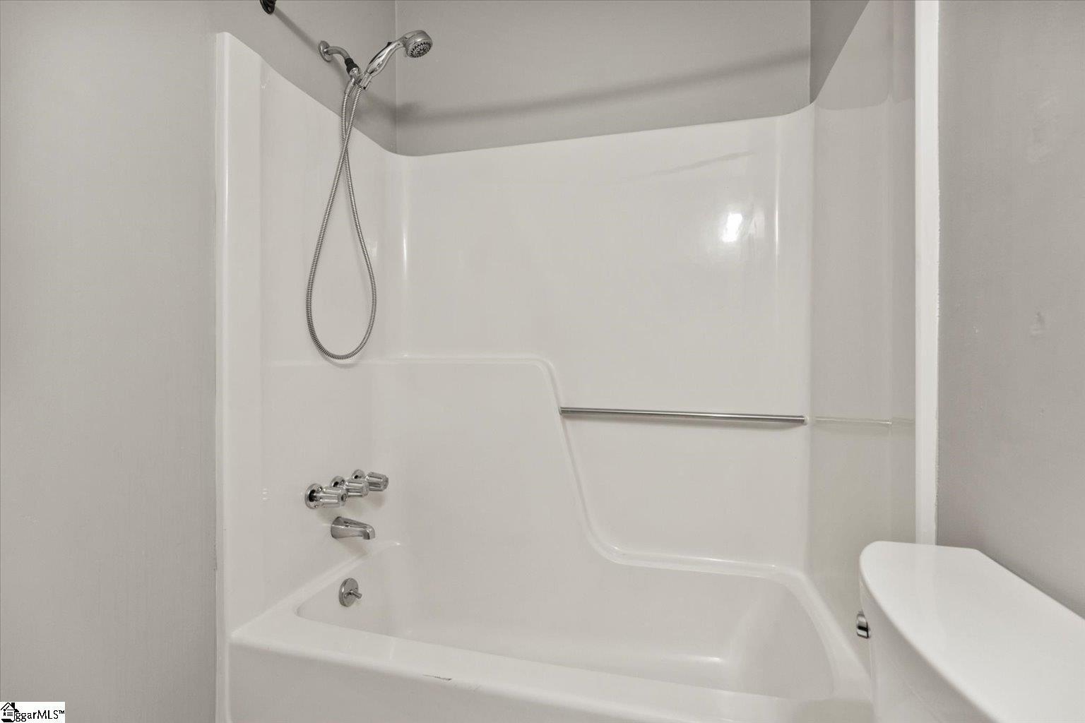97 Jamestowne Way Property Photo 19