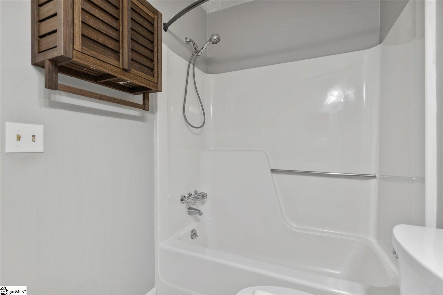 97 Jamestowne Way Property Photo 21