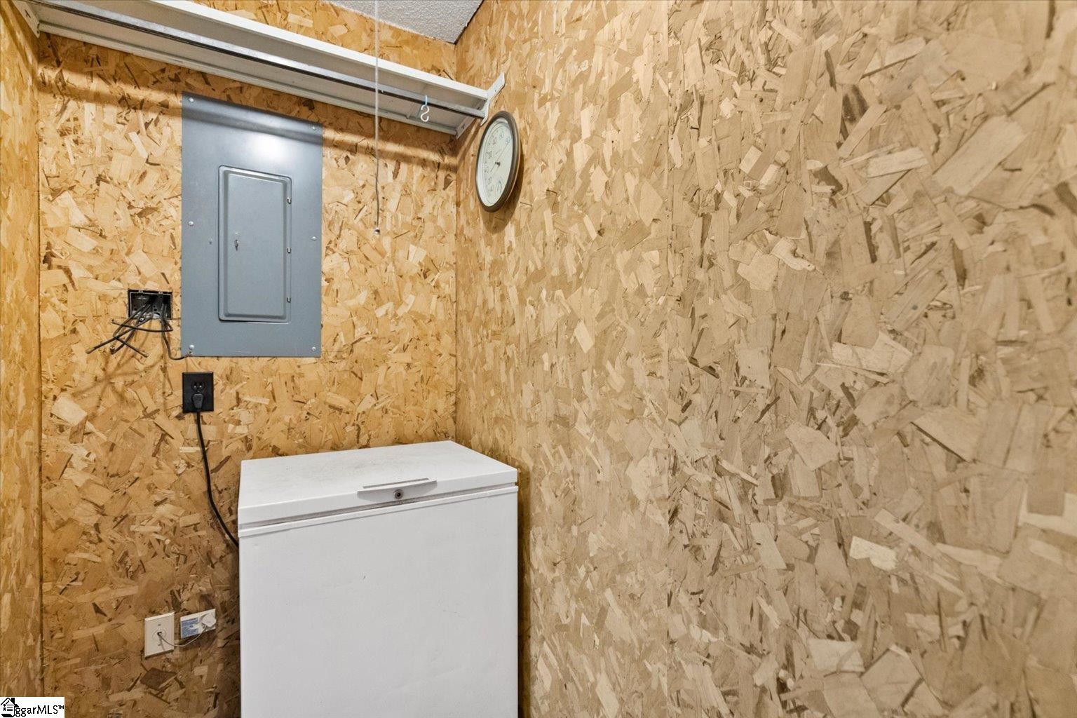 97 Jamestowne Way Property Photo 33