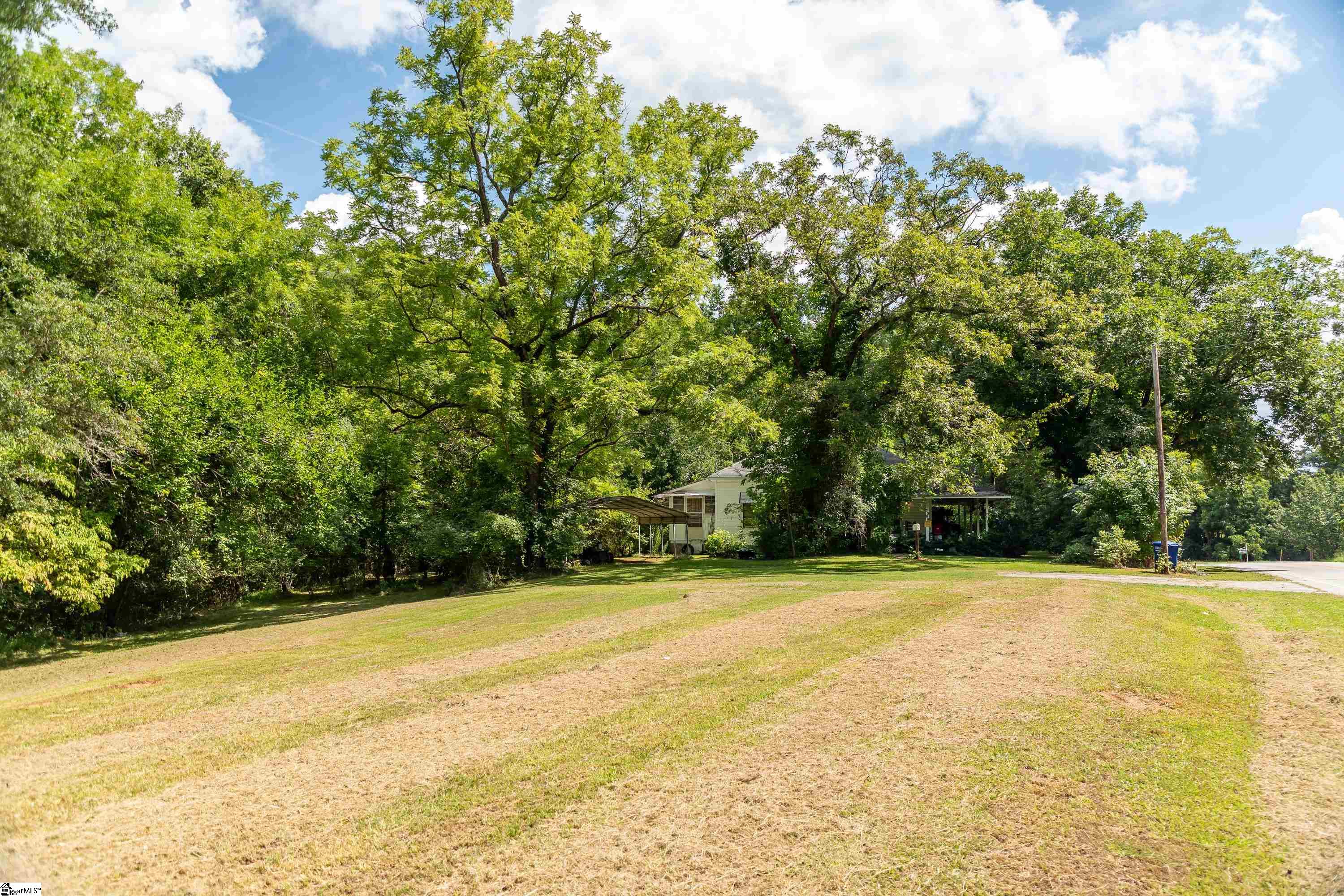 7588 Ekom Beach Road Property Photo 11