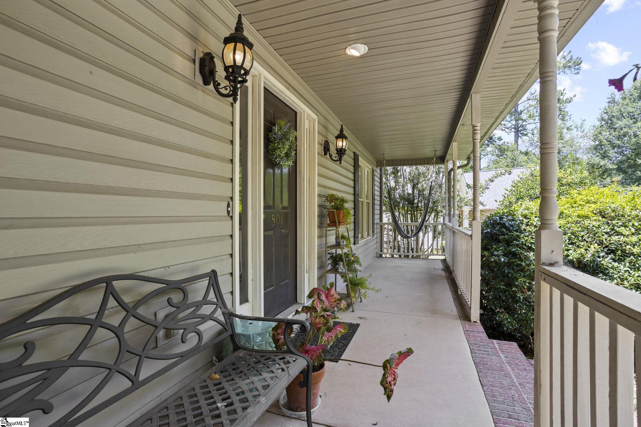 508 Upland Way Property Photo 6