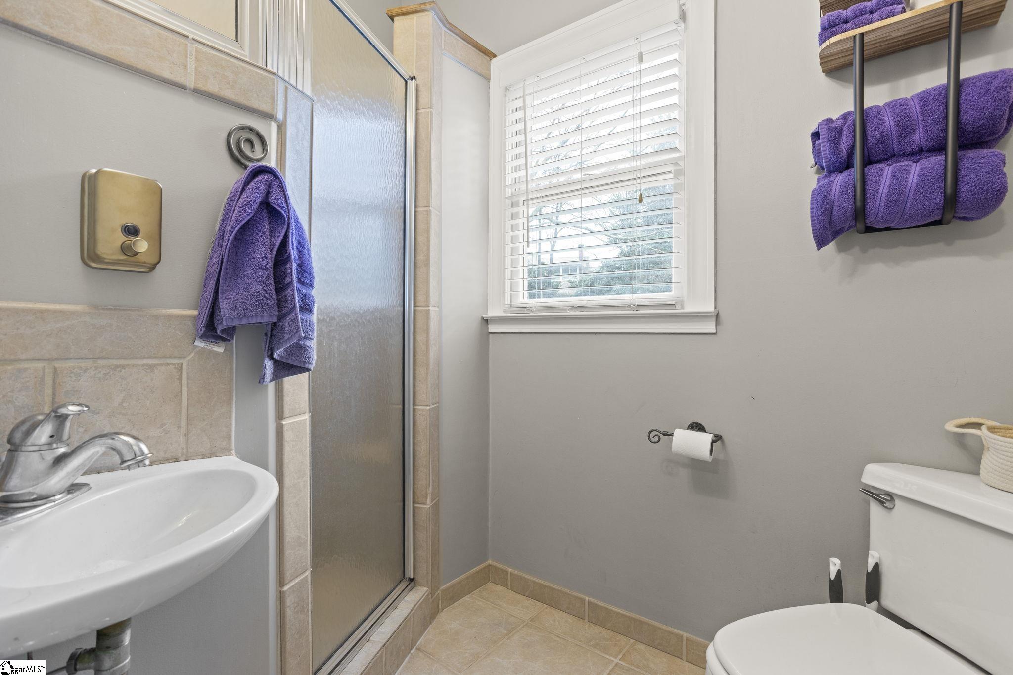 508 Upland Way Property Photo 21