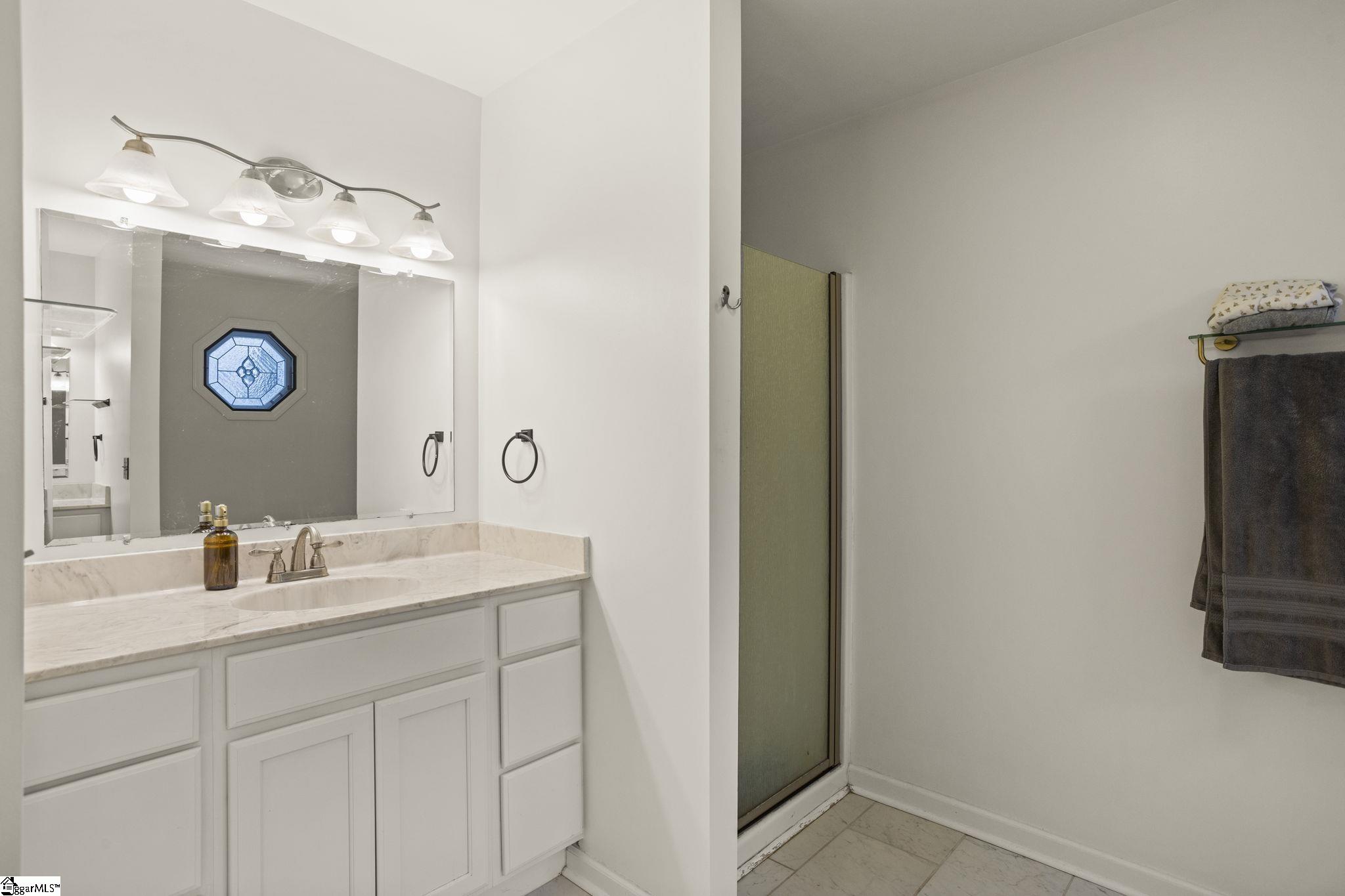 508 Upland Way Property Photo 32