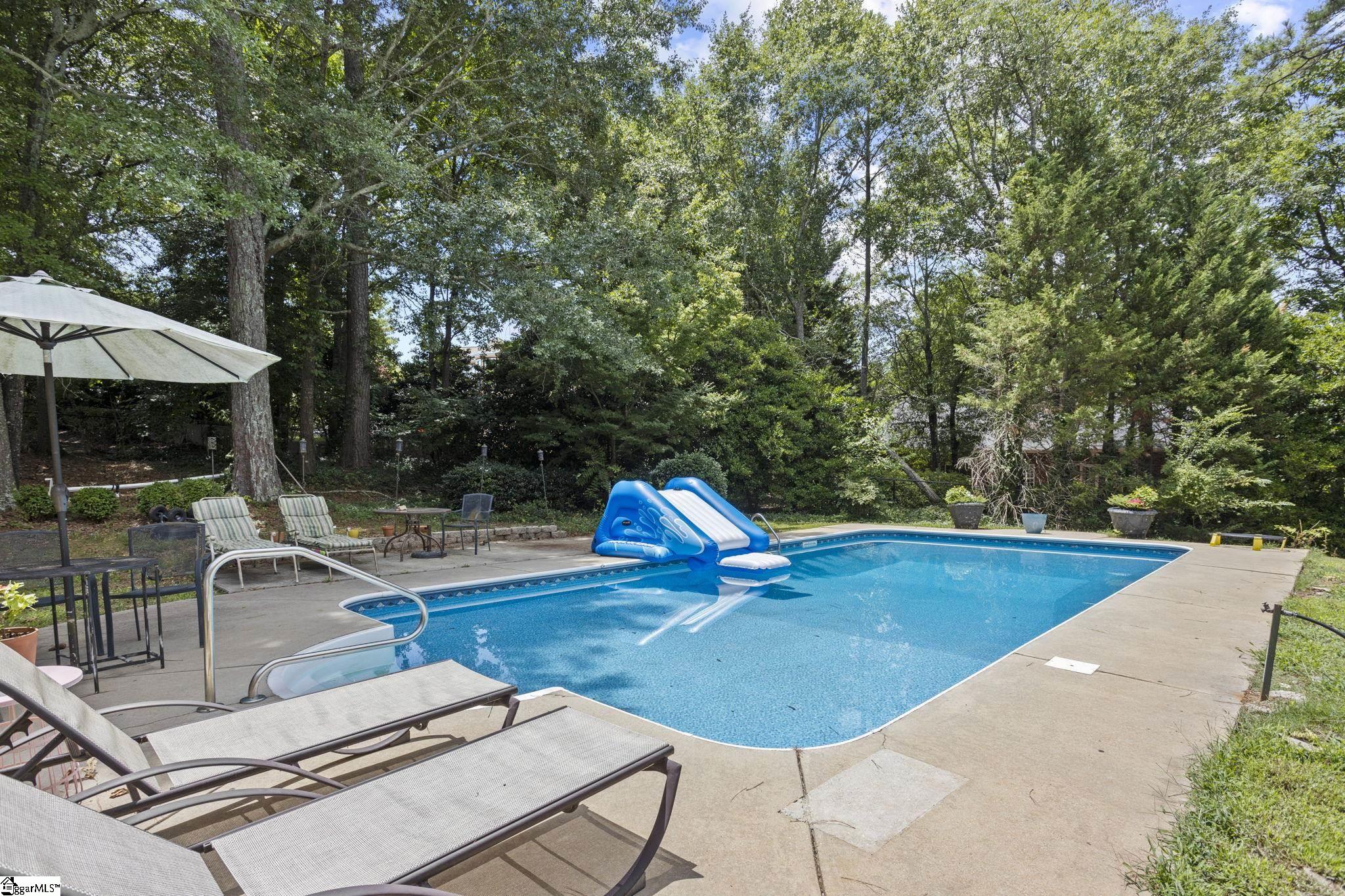 508 Upland Way Property Photo 35
