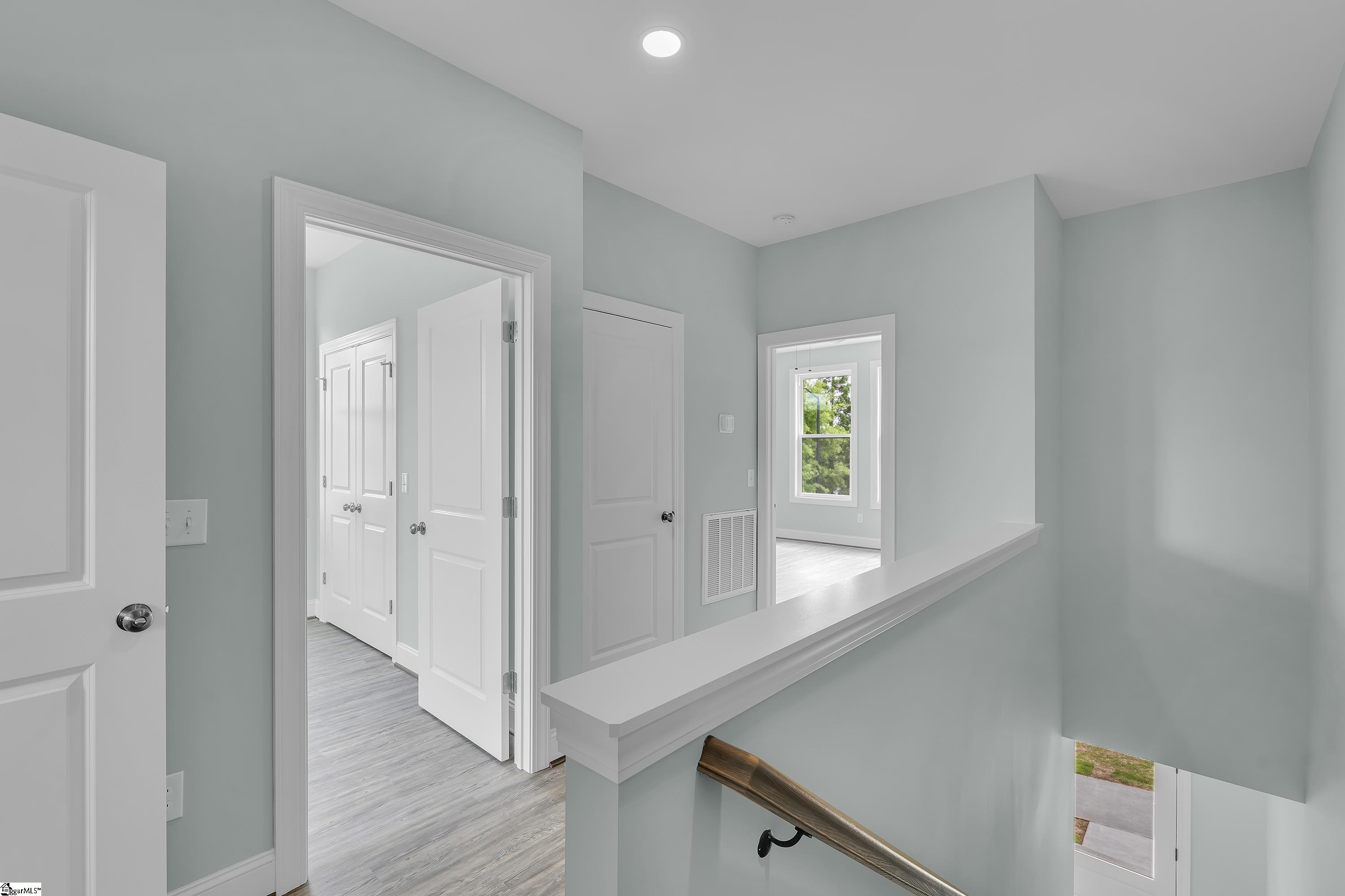 292 College Street Property Photo 12