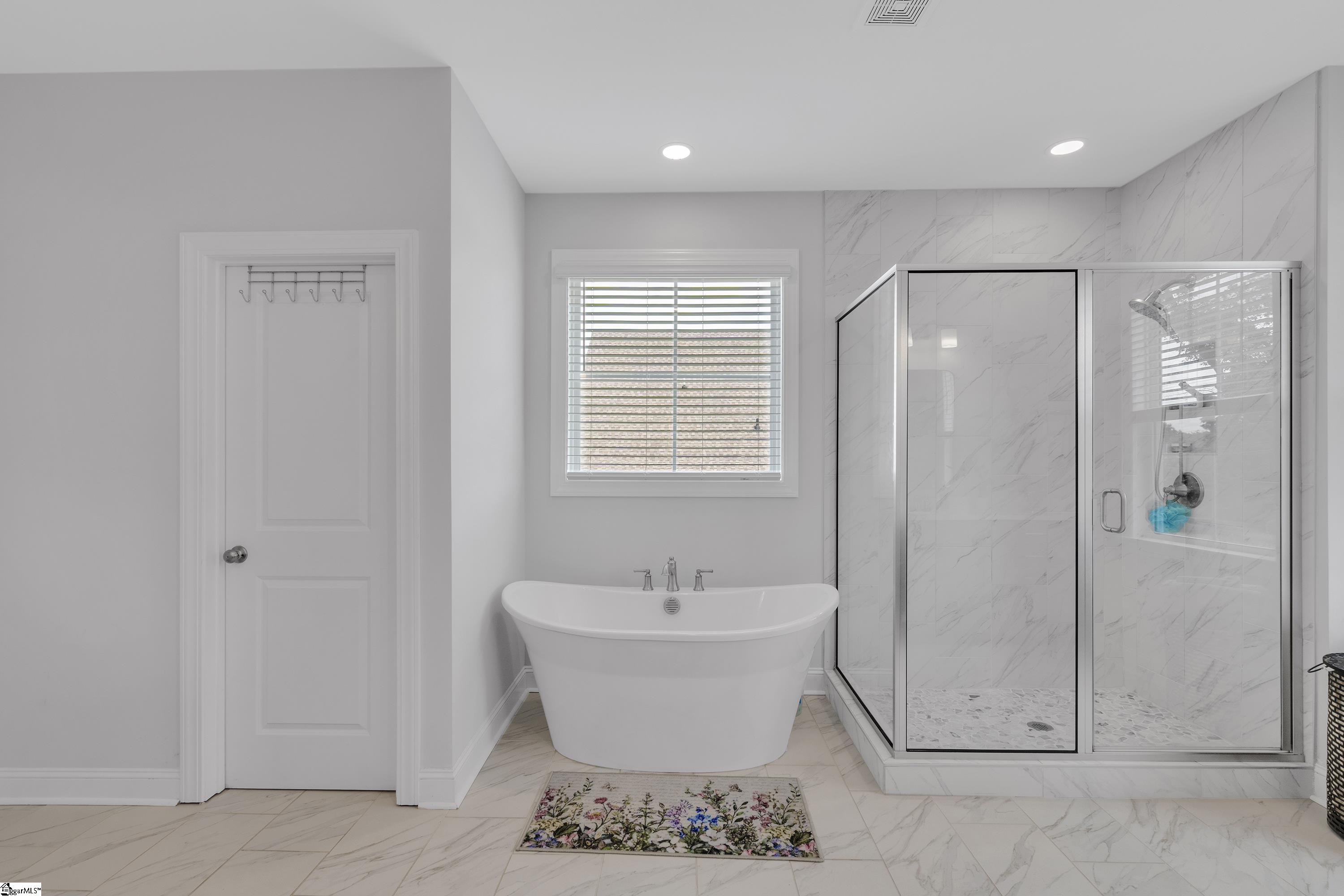 203 Roseville Place Property Photo 19