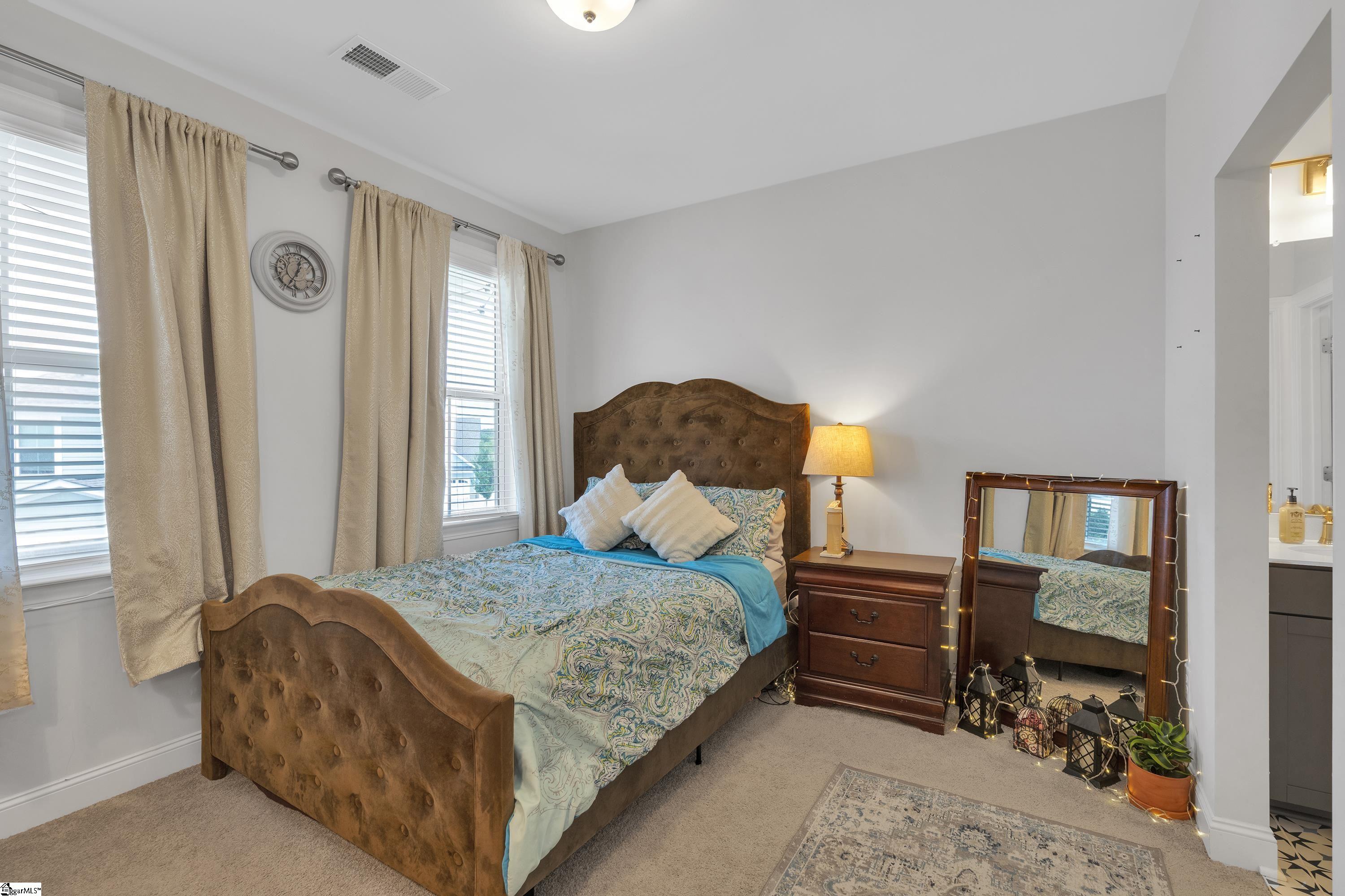 203 Roseville Place Property Photo 26