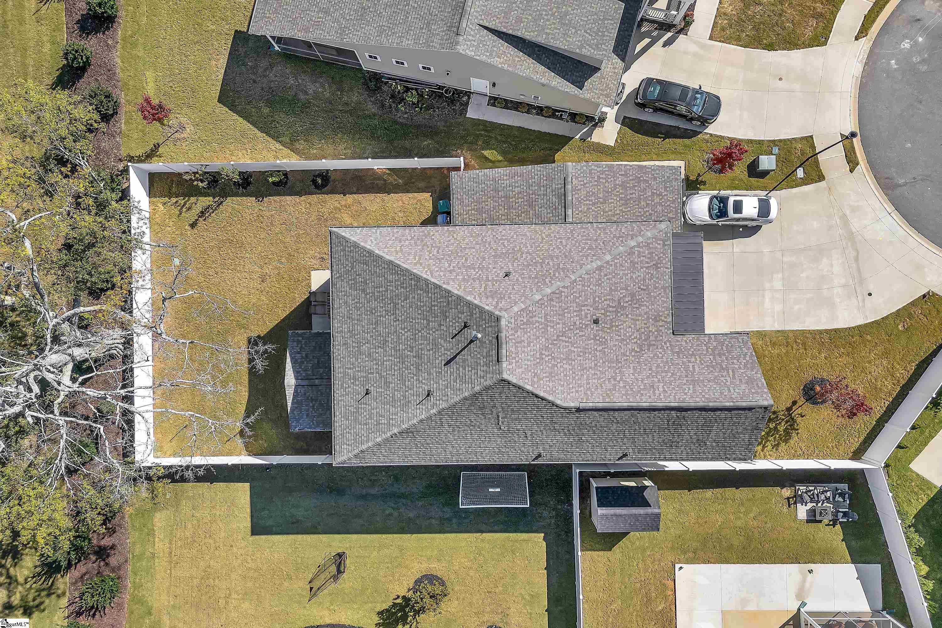 203 Roseville Place Property Photo 32
