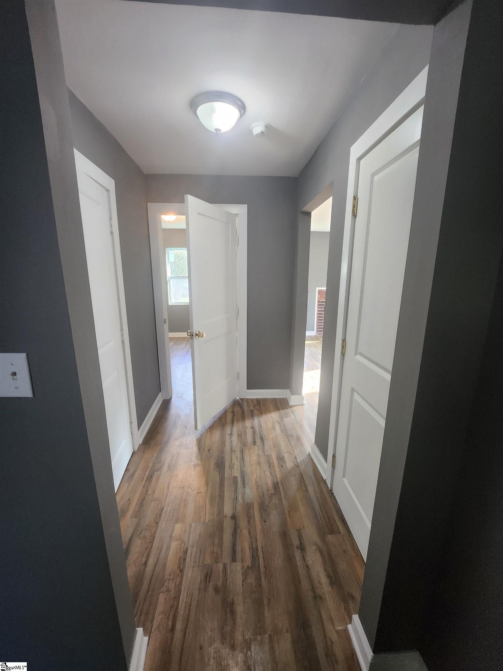 207 Sanders Street Property Photo 8