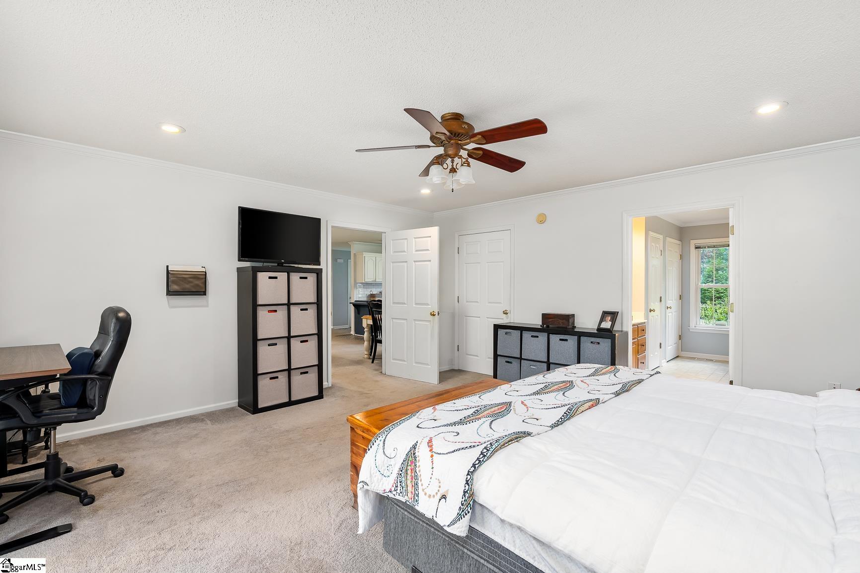 1447 Three Bridges Road Property Photo 19