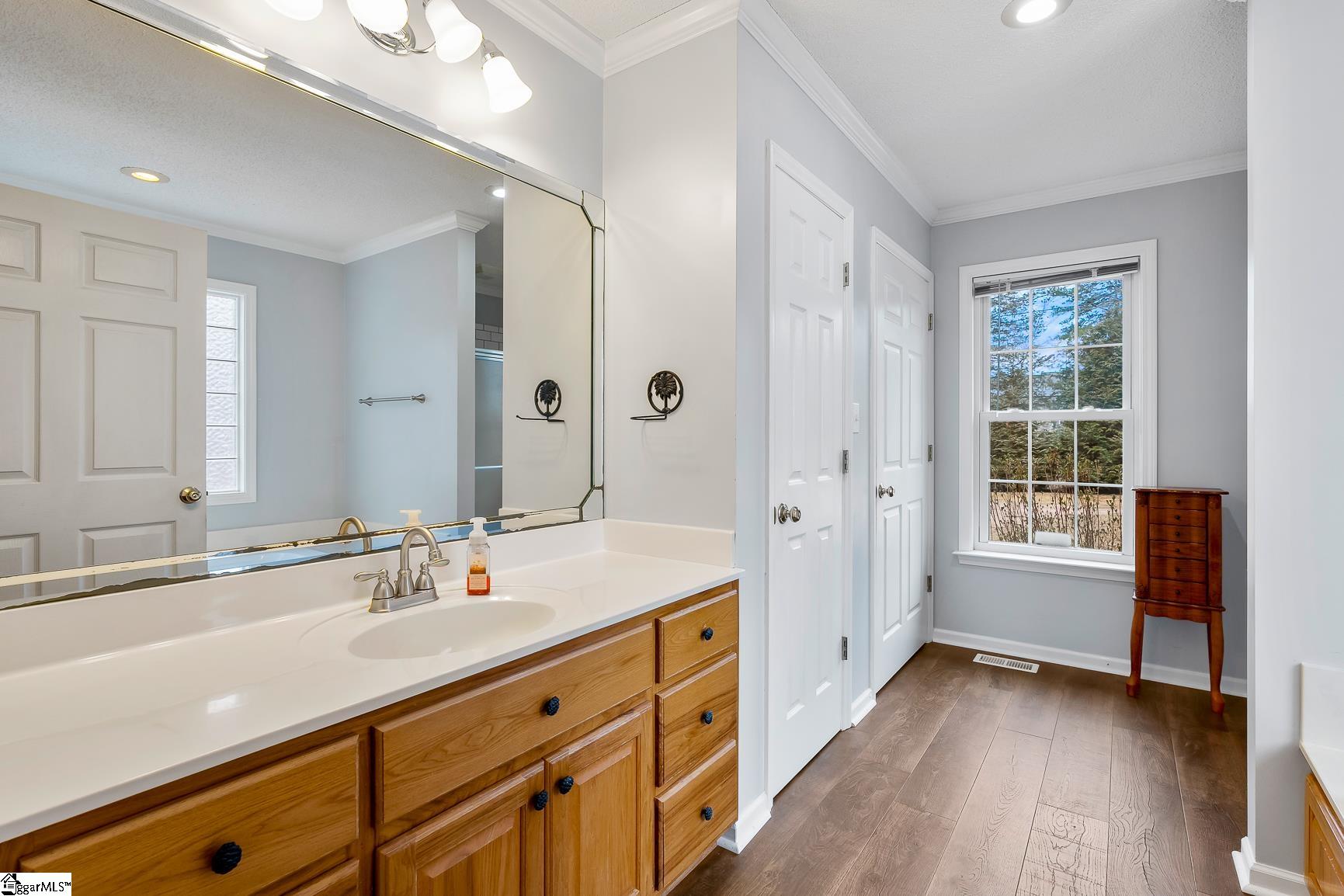 1447 Three Bridges Road Property Photo 20