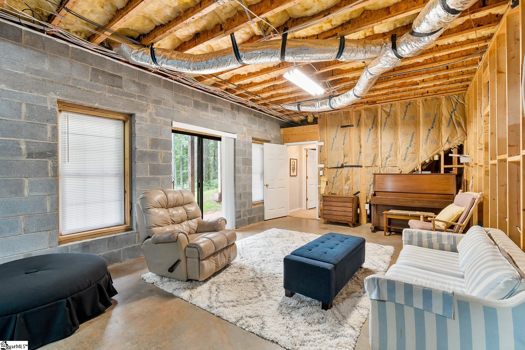 1447 Three Bridges Road Property Photo 35