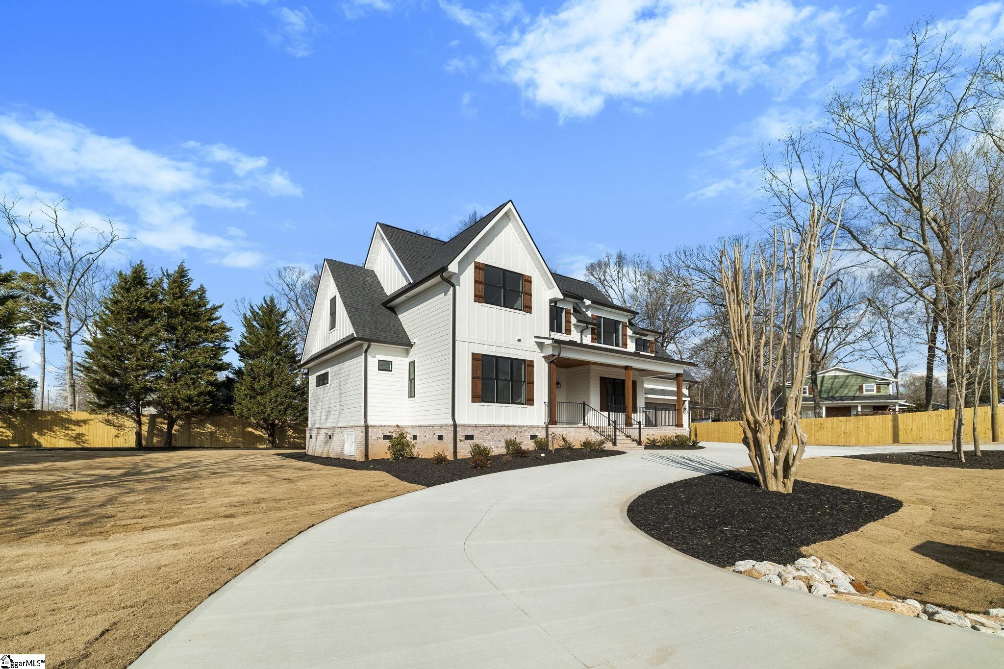 1 Mapleton Drive Property Photo 3