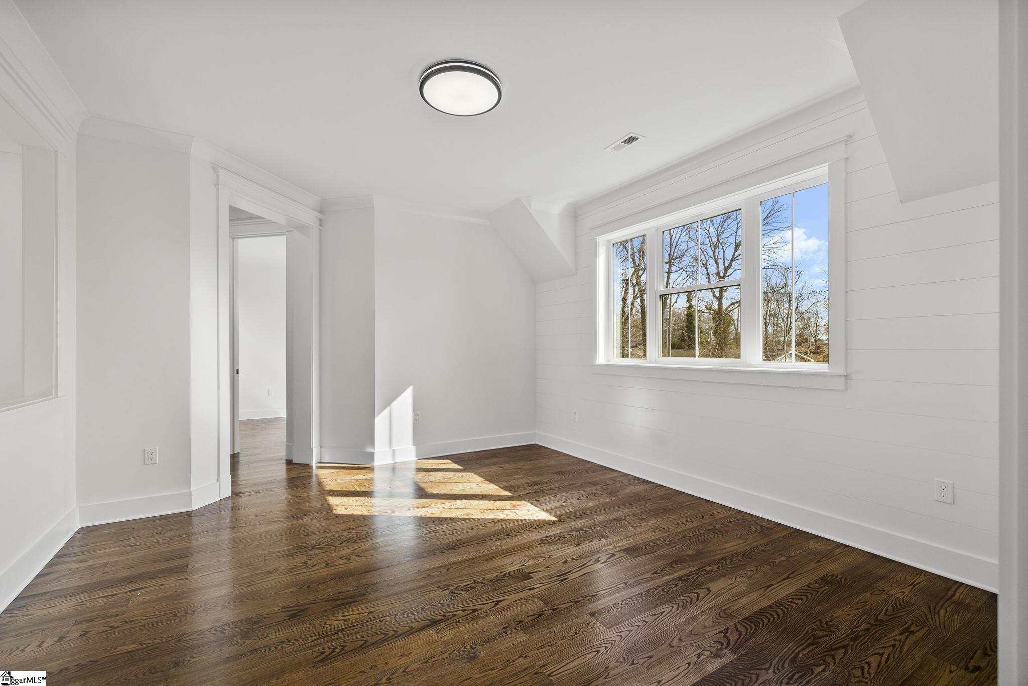 1 Mapleton Drive Property Photo 32