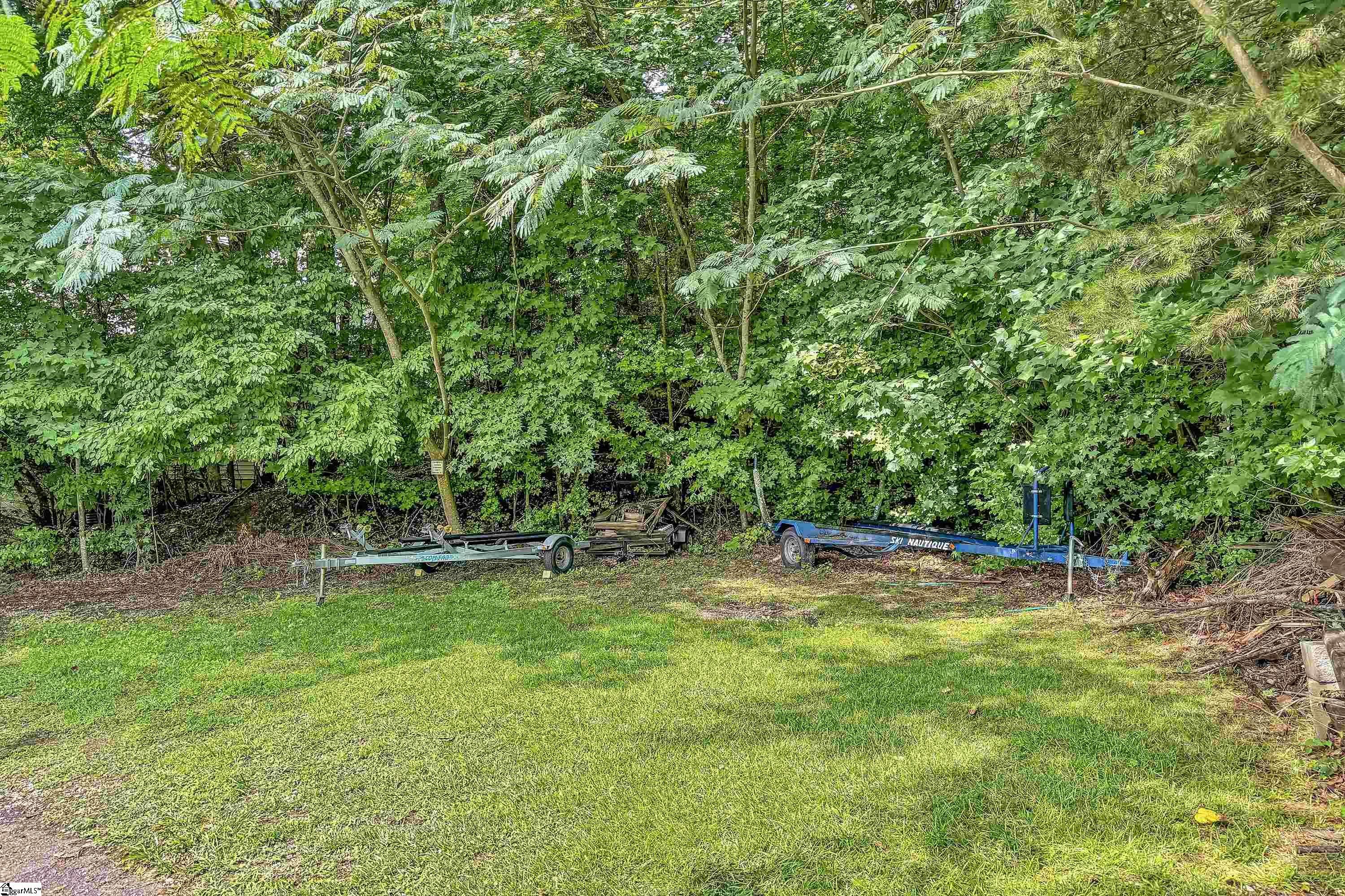1700 W Lakeshore Drive Property Photo 18