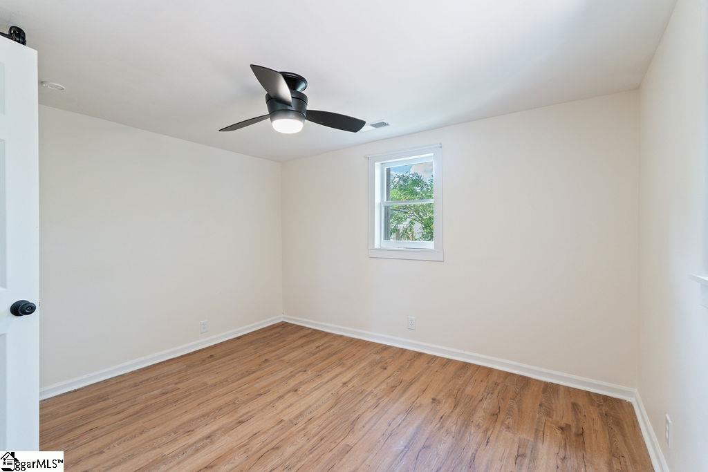 367 Dakota Street Property Photo 9