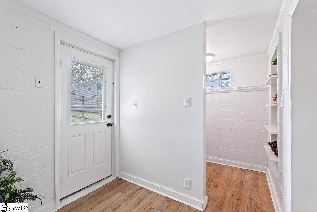 367 Dakota Street Property Photo 18