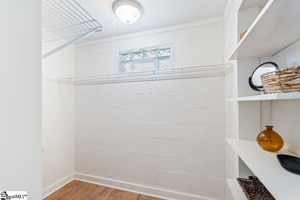 367 Dakota Street Property Photo 19