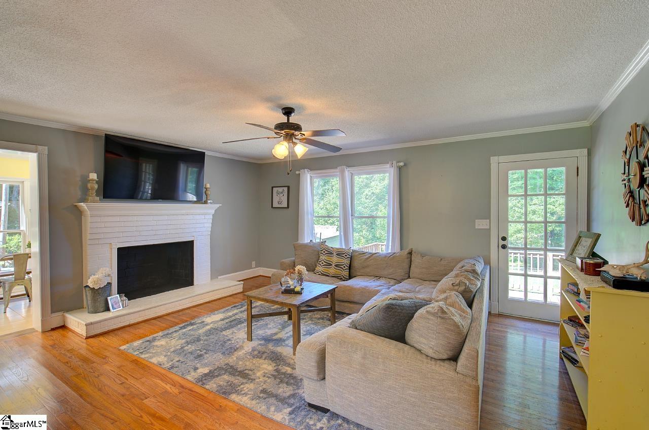 409 Hood Road Property Photo 11