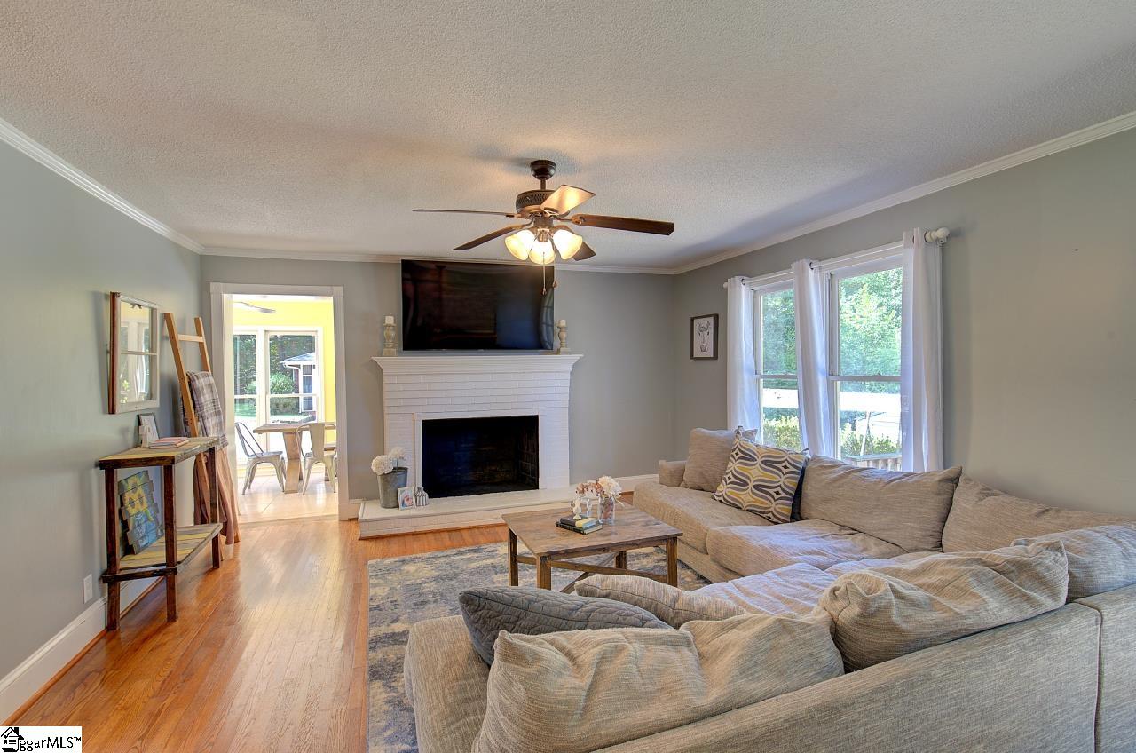 409 Hood Road Property Photo 12