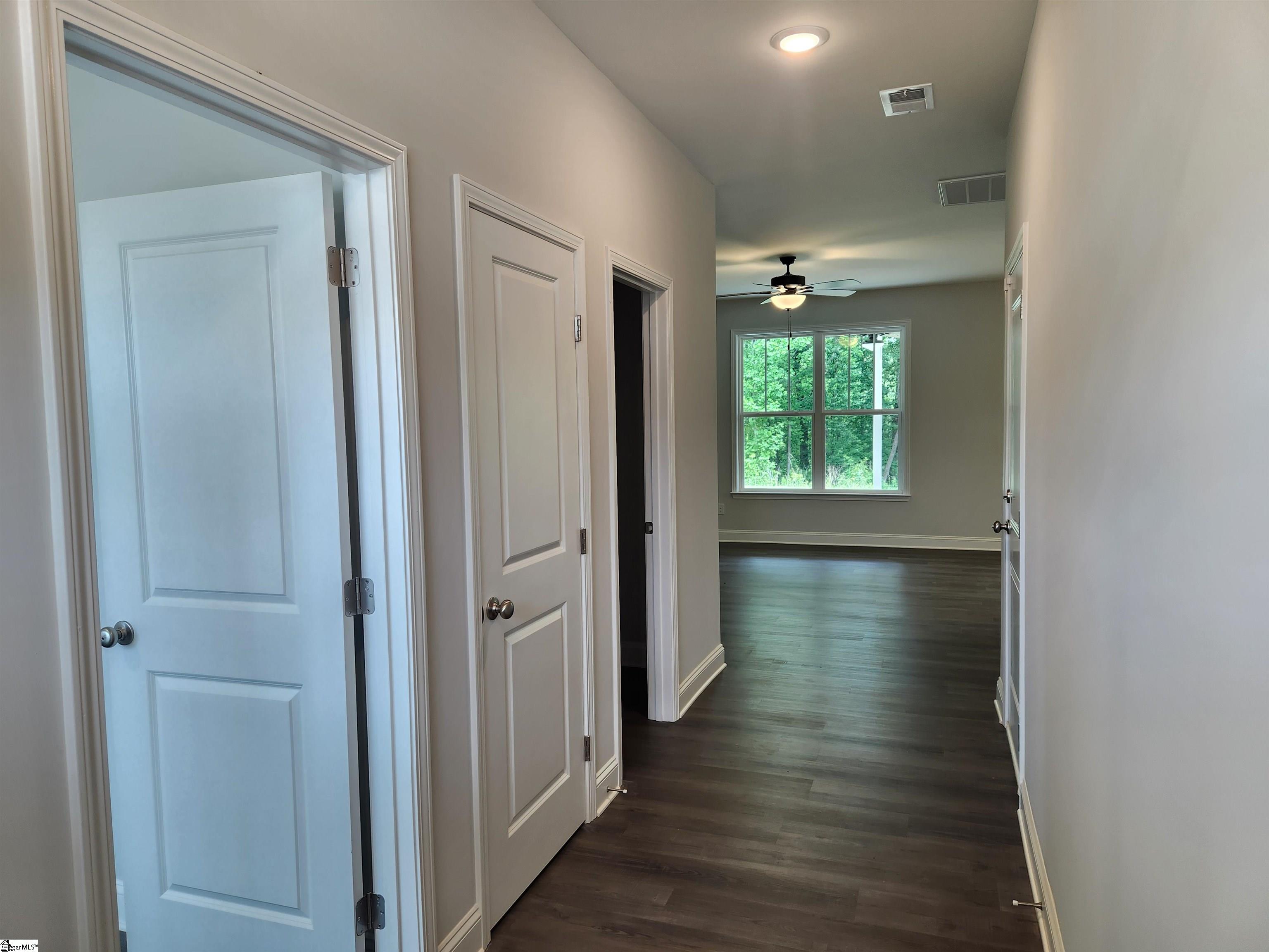 532 Landseer Drive Property Photo 3