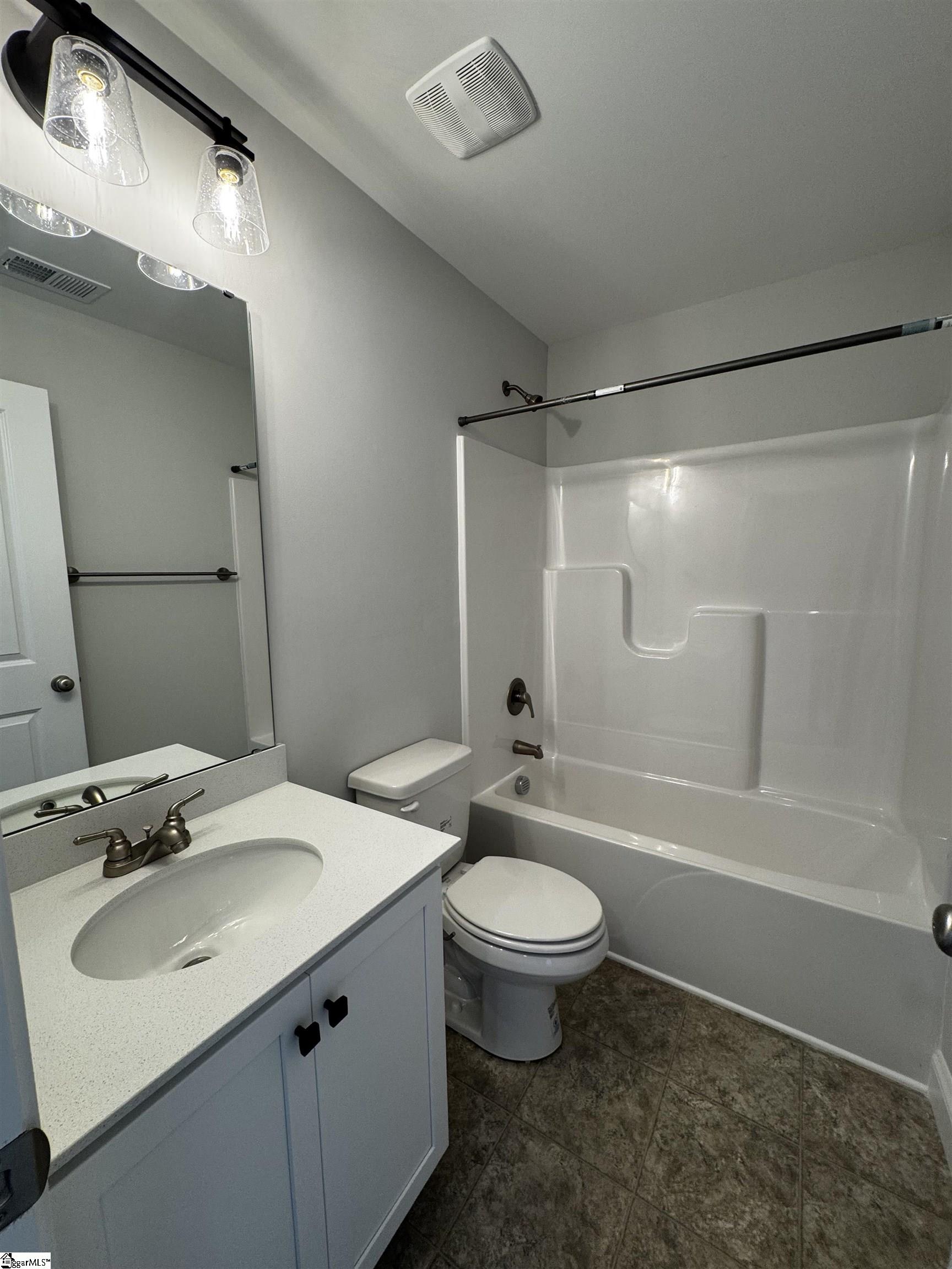 532 Landseer Drive Property Photo 11