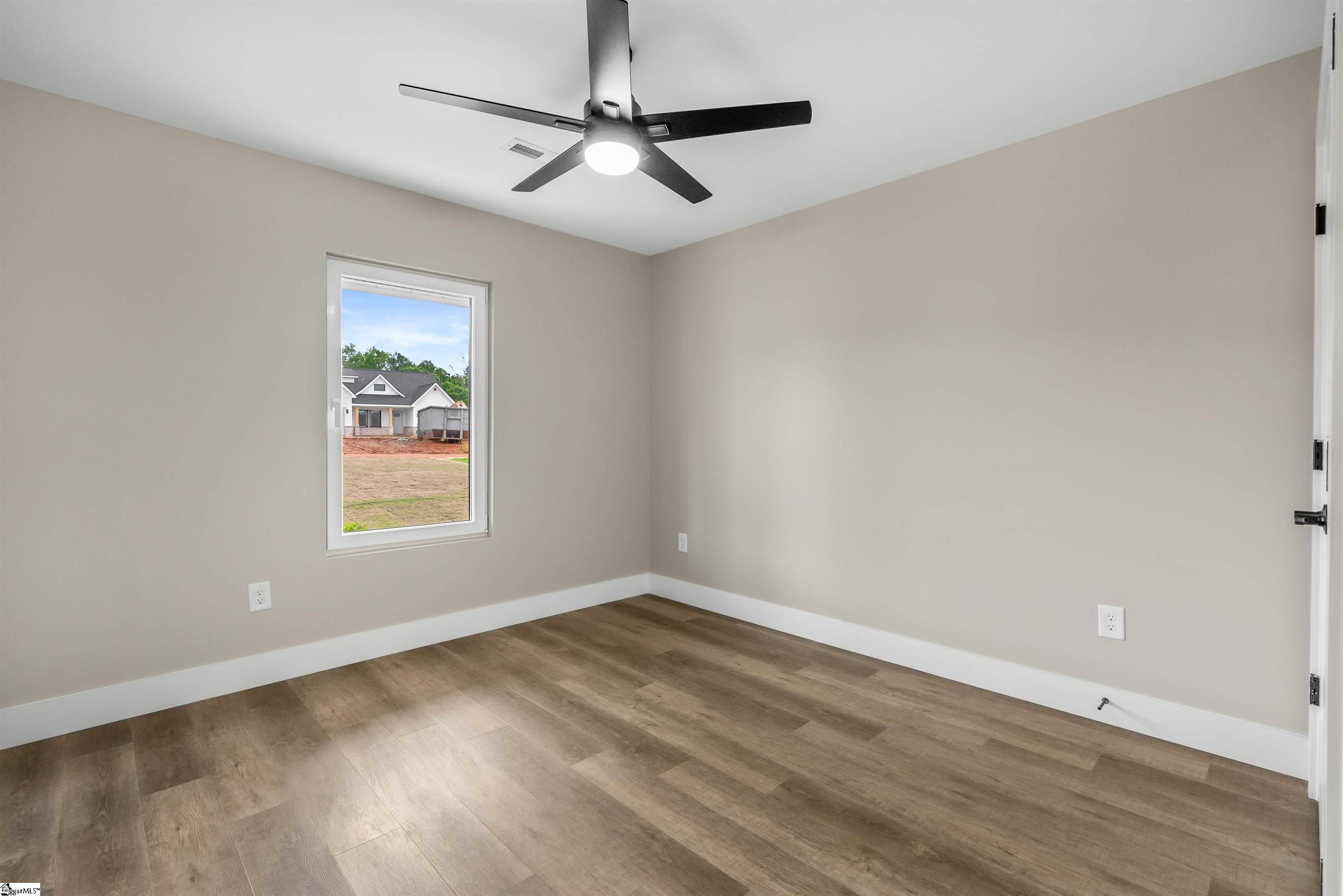 2009 Meadow Glen Court Property Photo 20