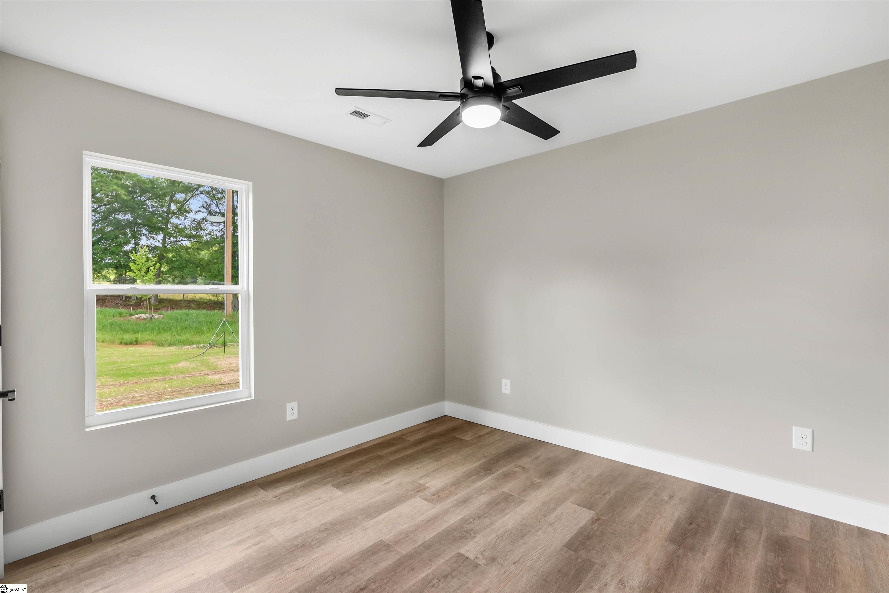 2009 Meadow Glen Court Property Photo 22
