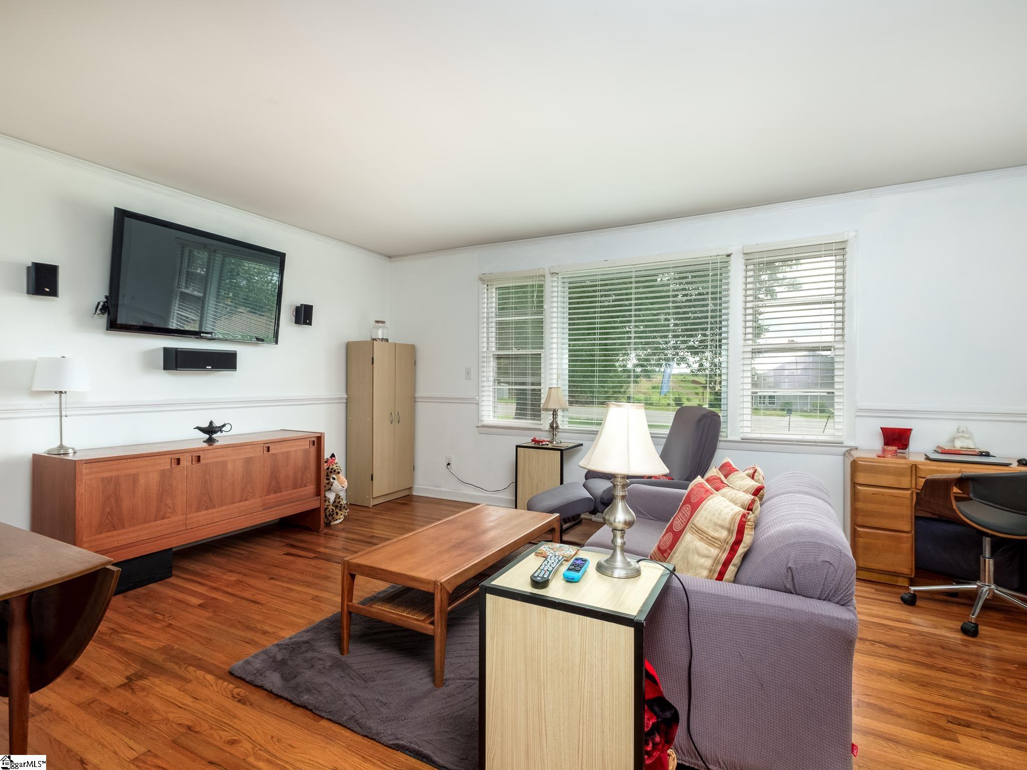 408 Pine Ridge Road Property Photo 6