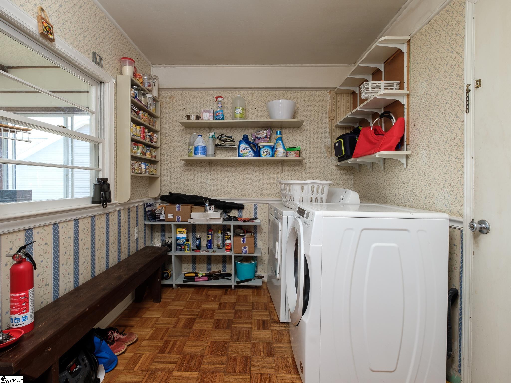 408 Pine Ridge Road Property Photo 12