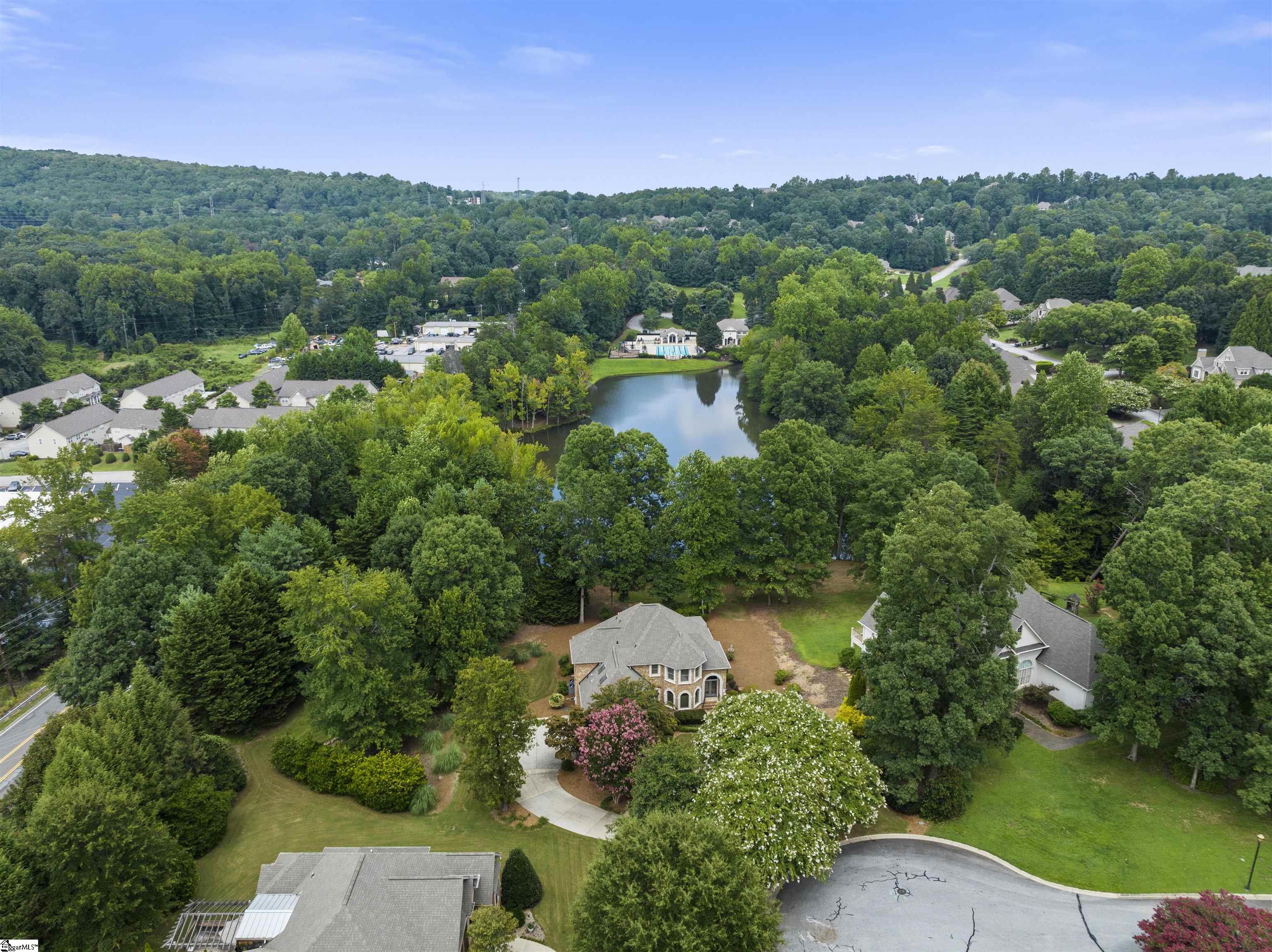 6 Lake Como Court Property Photo 5
