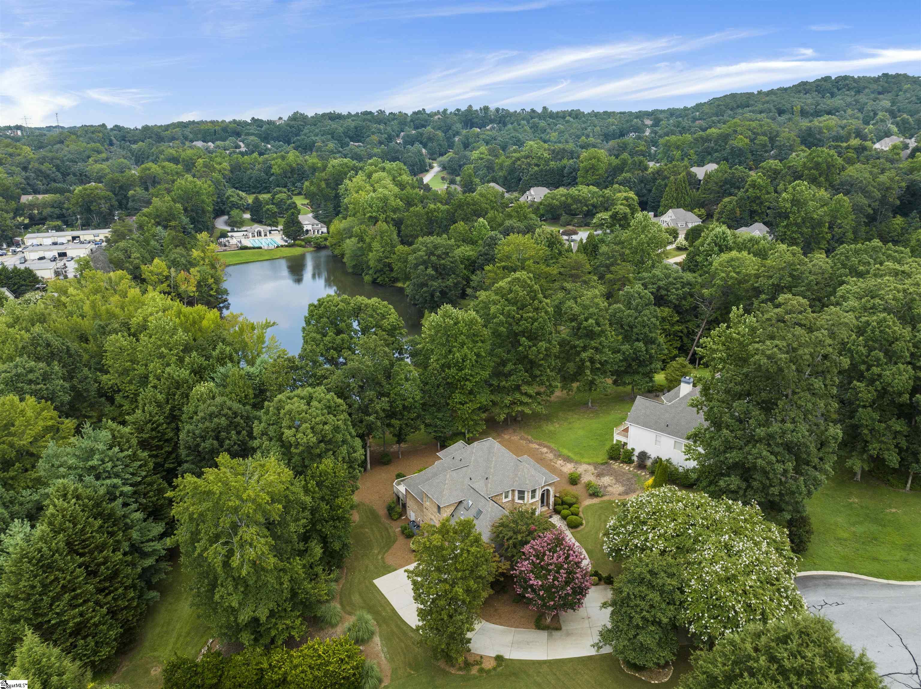 6 Lake Como Court Property Photo 8
