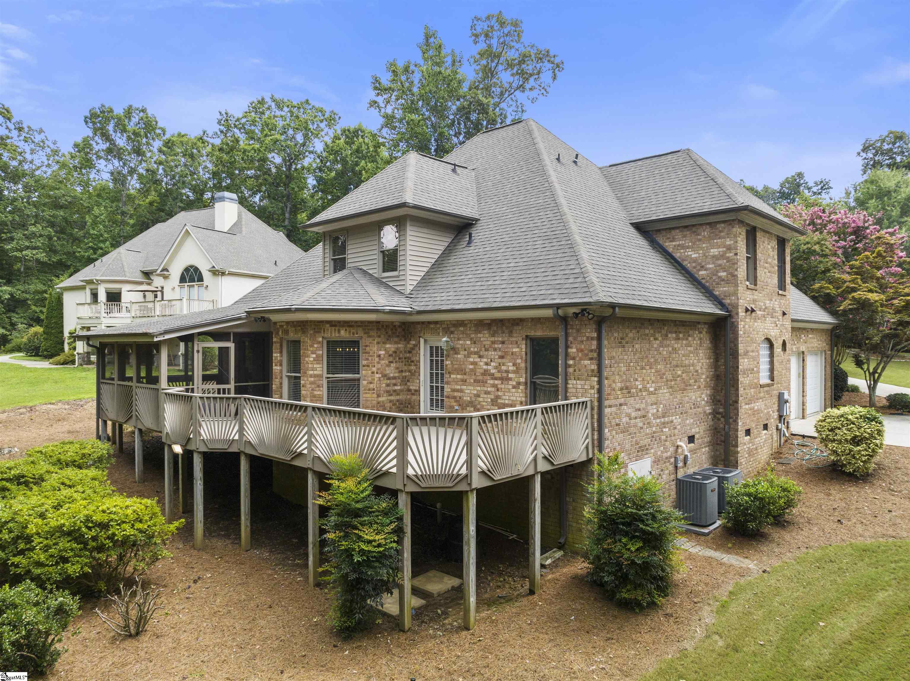 6 Lake Como Court Property Photo 11