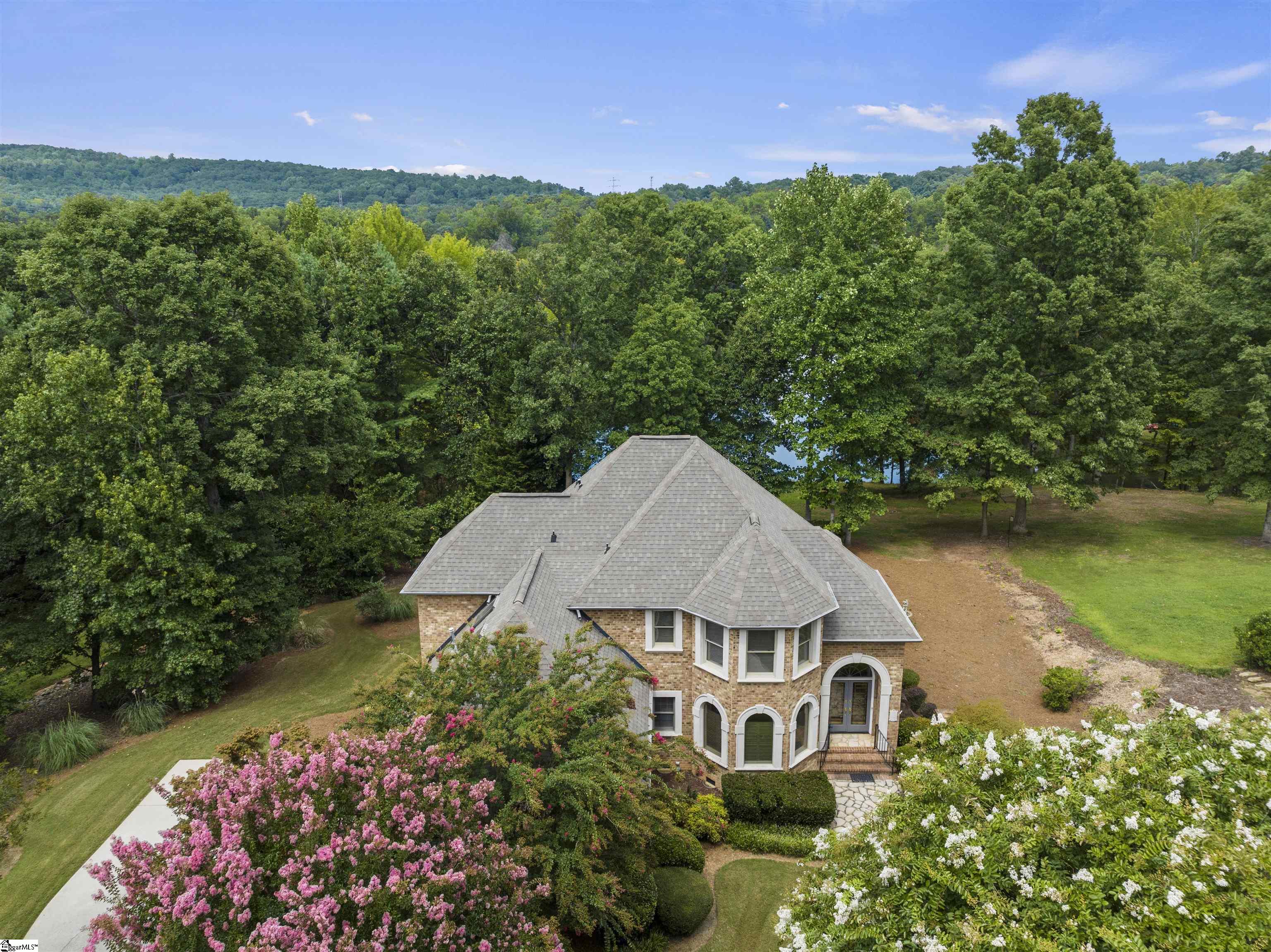 6 Lake Como Court Property Photo 12