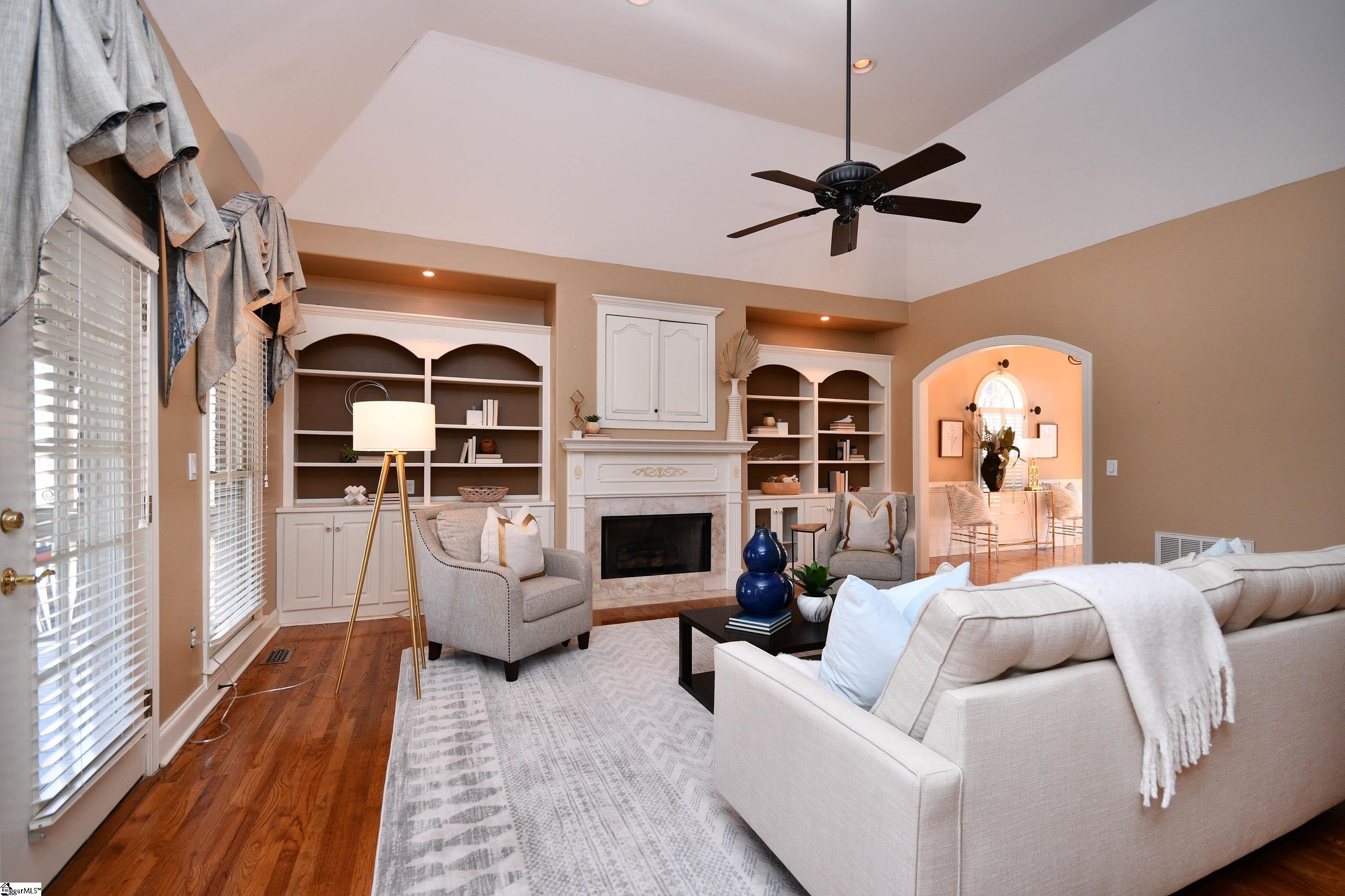 6 Lake Como Court Property Photo 41