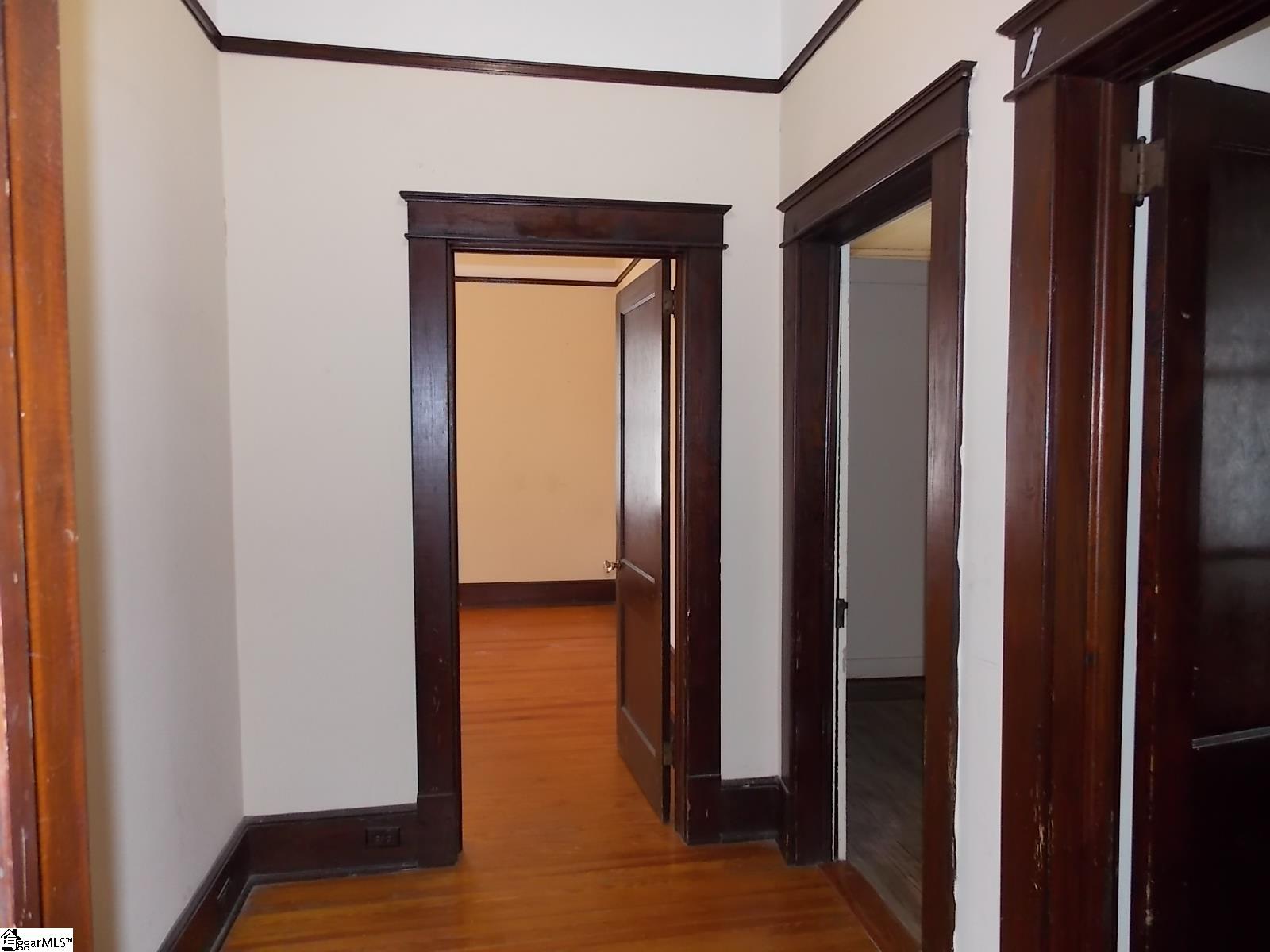 906 E Greenville Street Property Photo 24