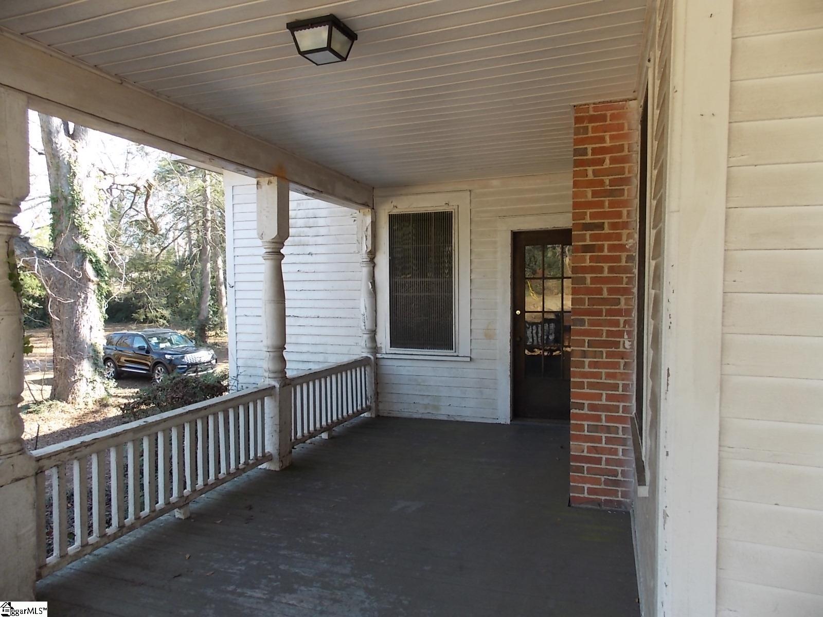 906 E Greenville Street Property Photo 31