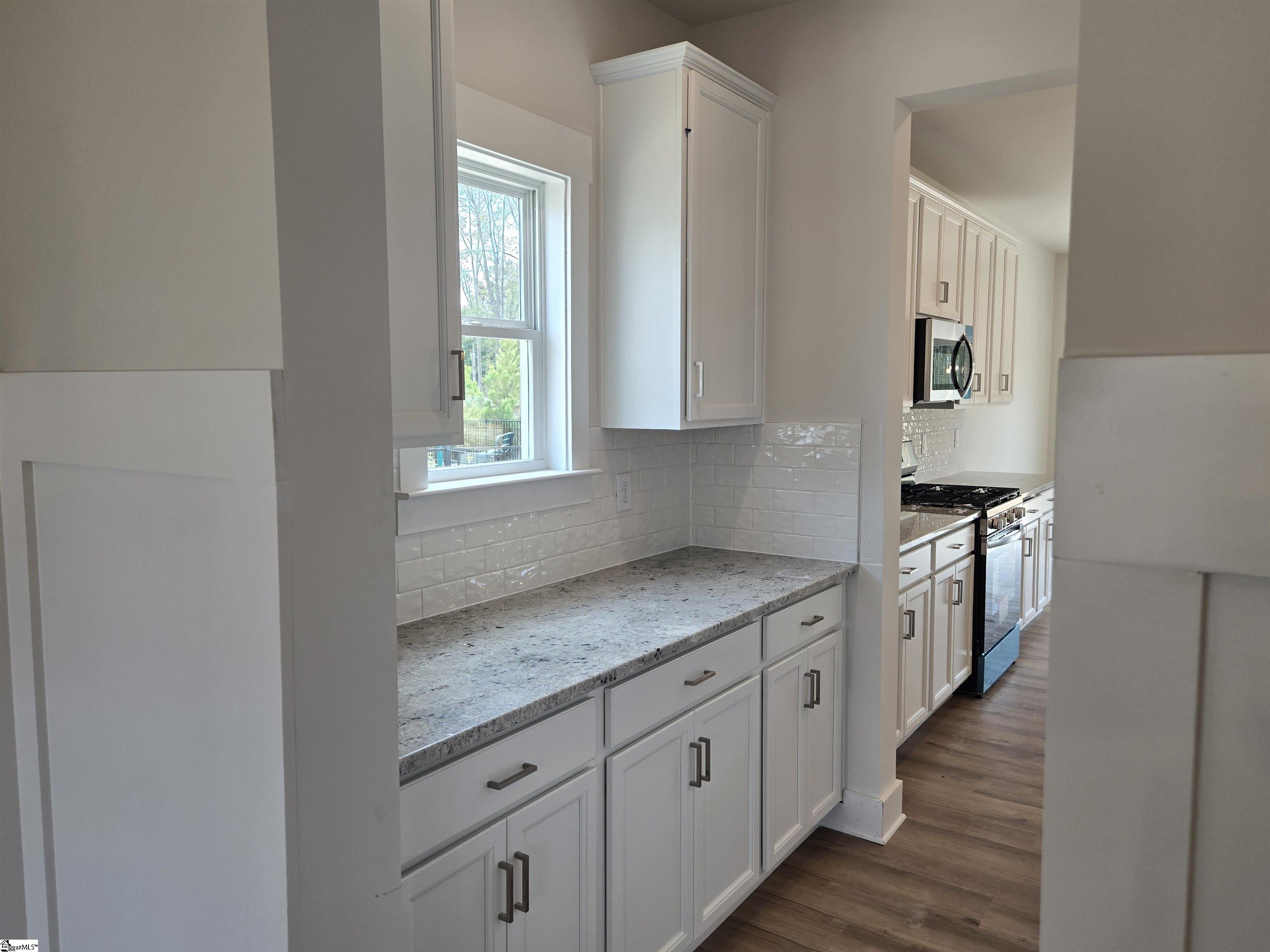 365 Alyssa Landing Drive Property Photo 7