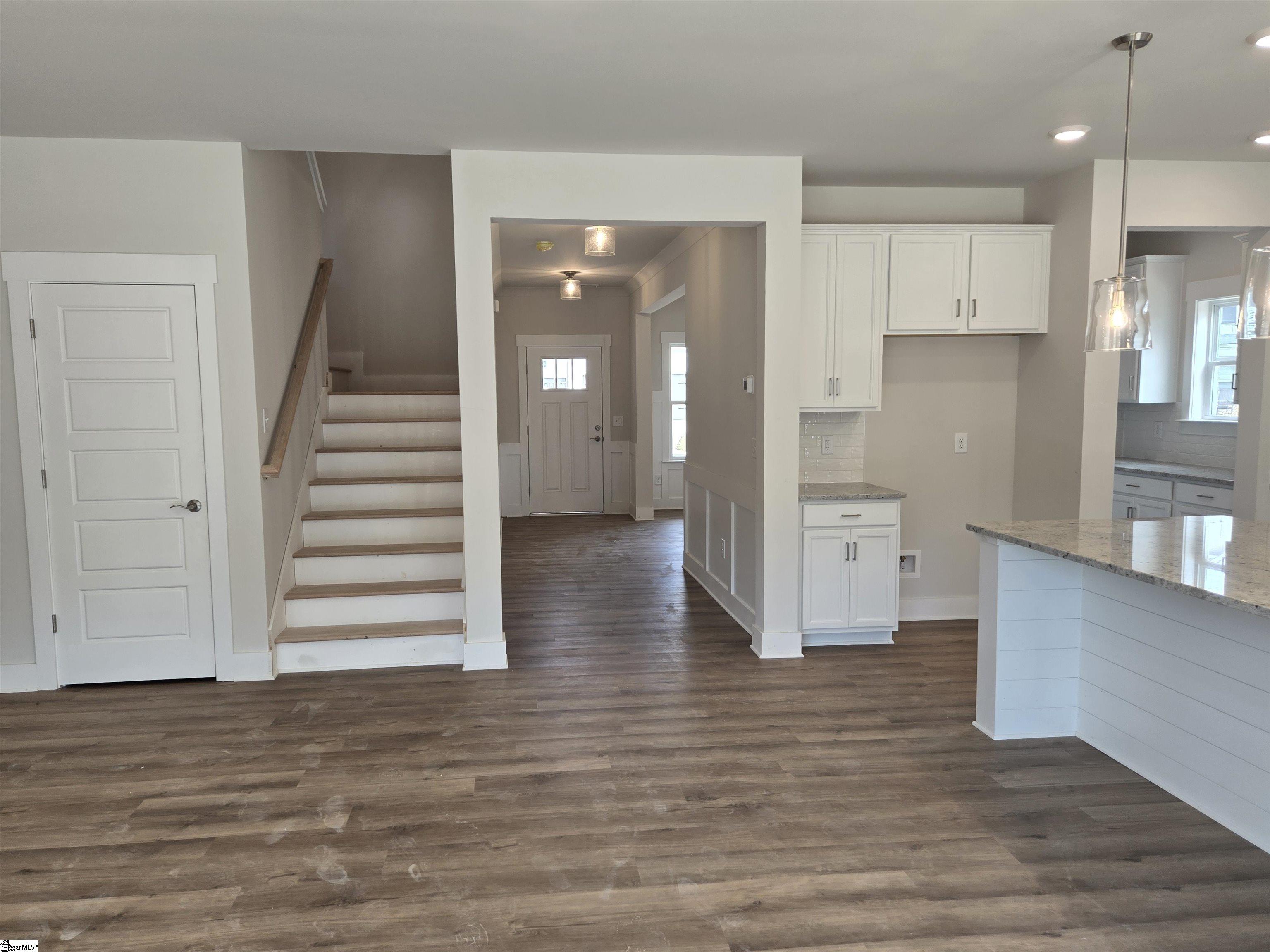 365 Alyssa Landing Drive Property Photo 9