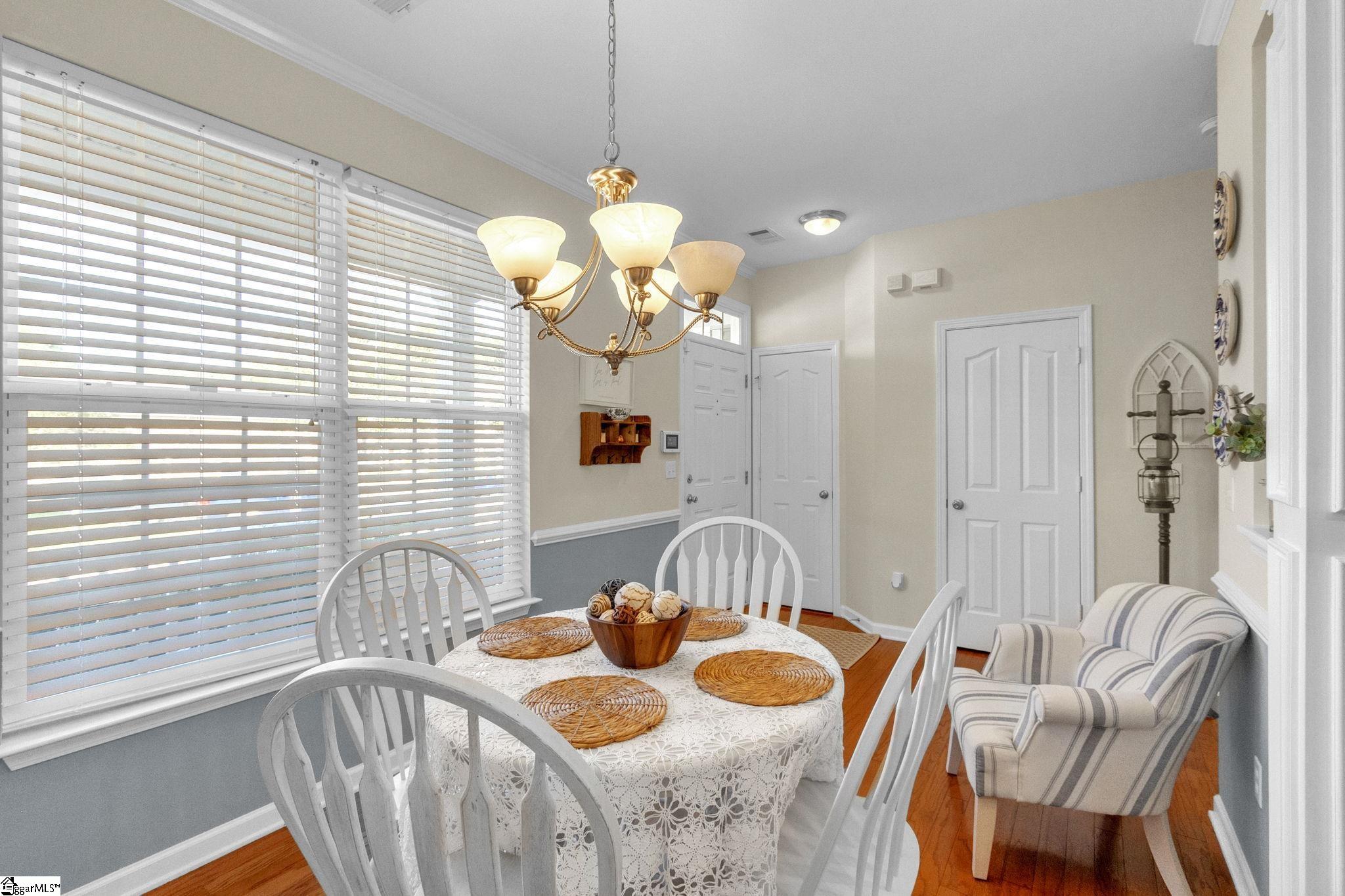 115 Bumble Circle Property Photo 8