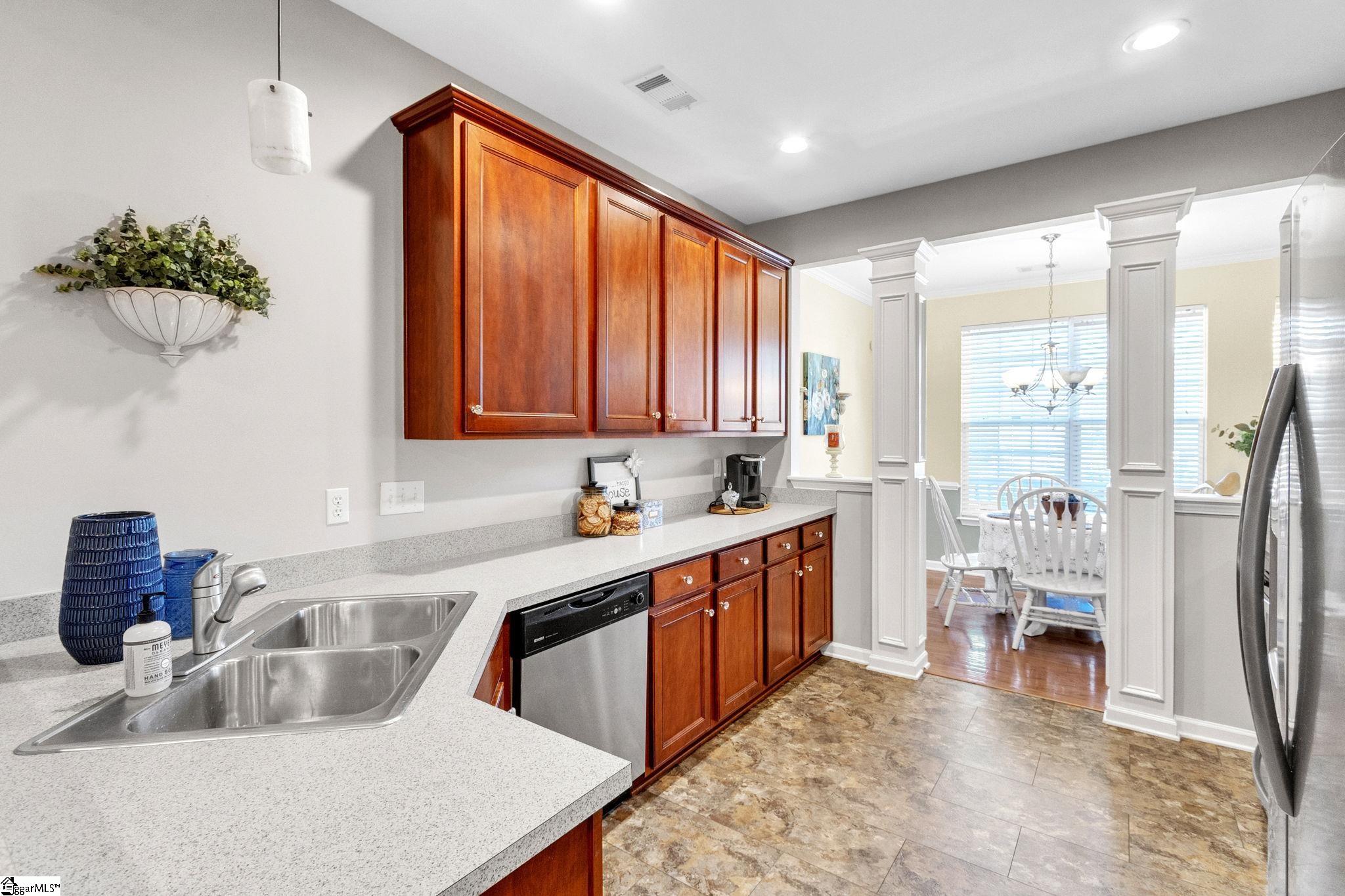 115 Bumble Circle Property Photo 12