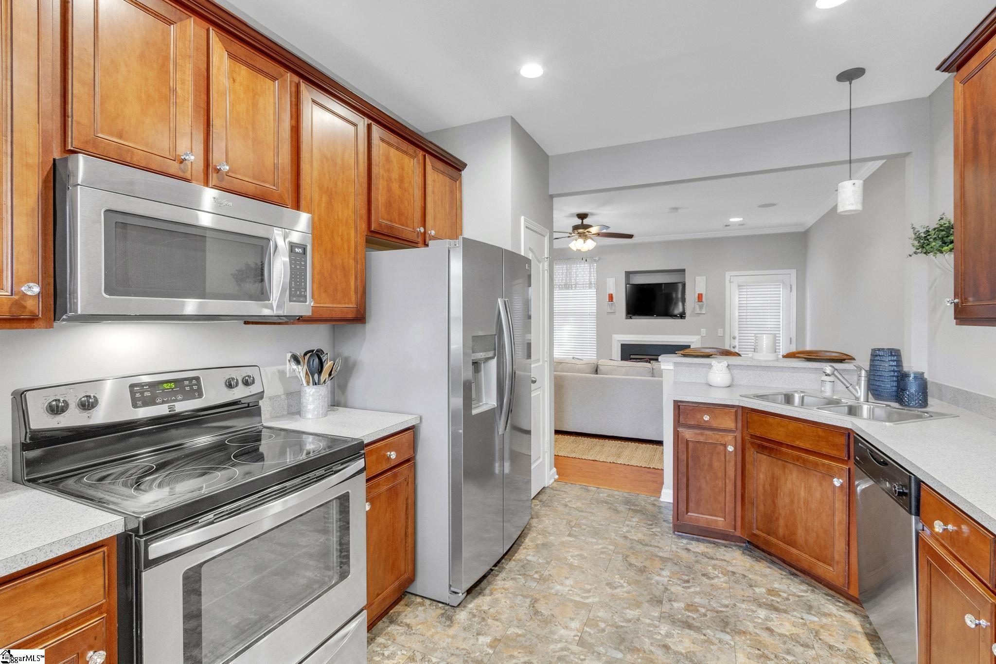 115 Bumble Circle Property Photo 13