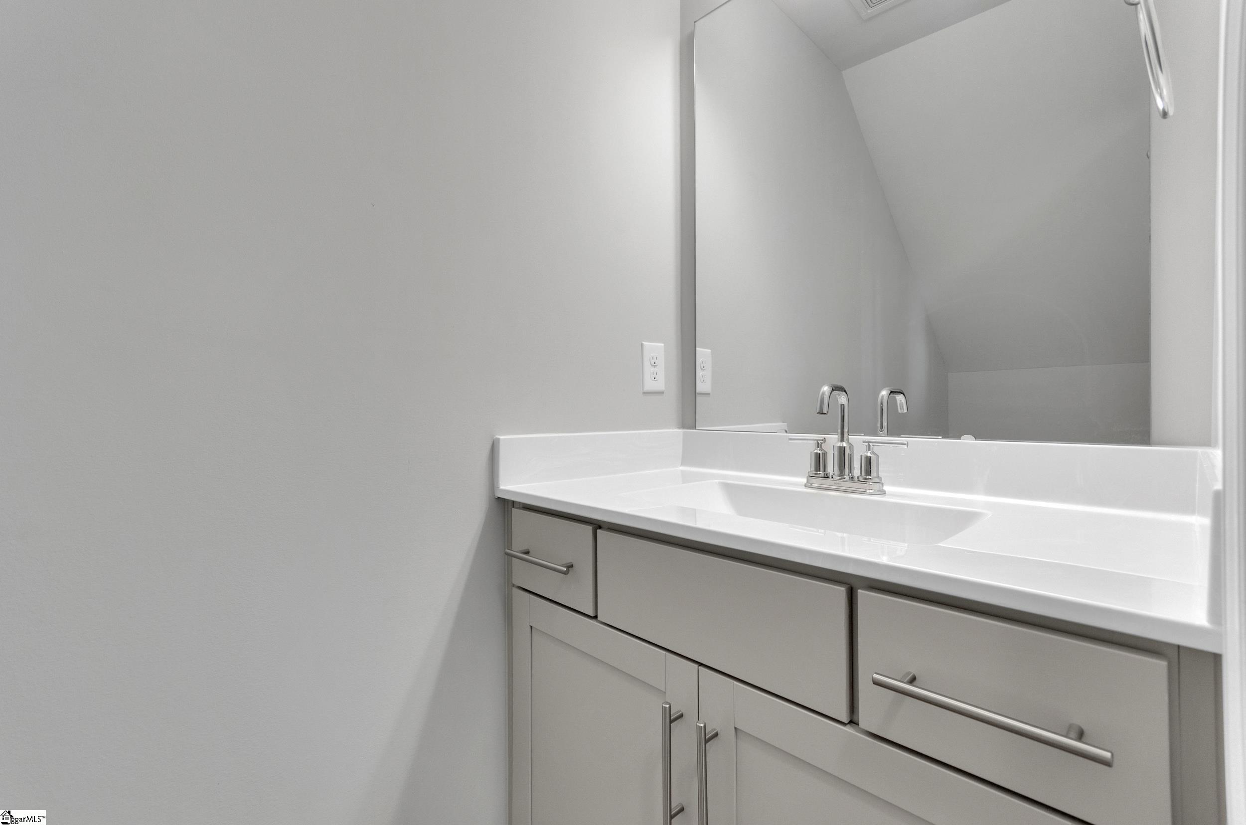 426 Wolfbend Drive Property Photo 13