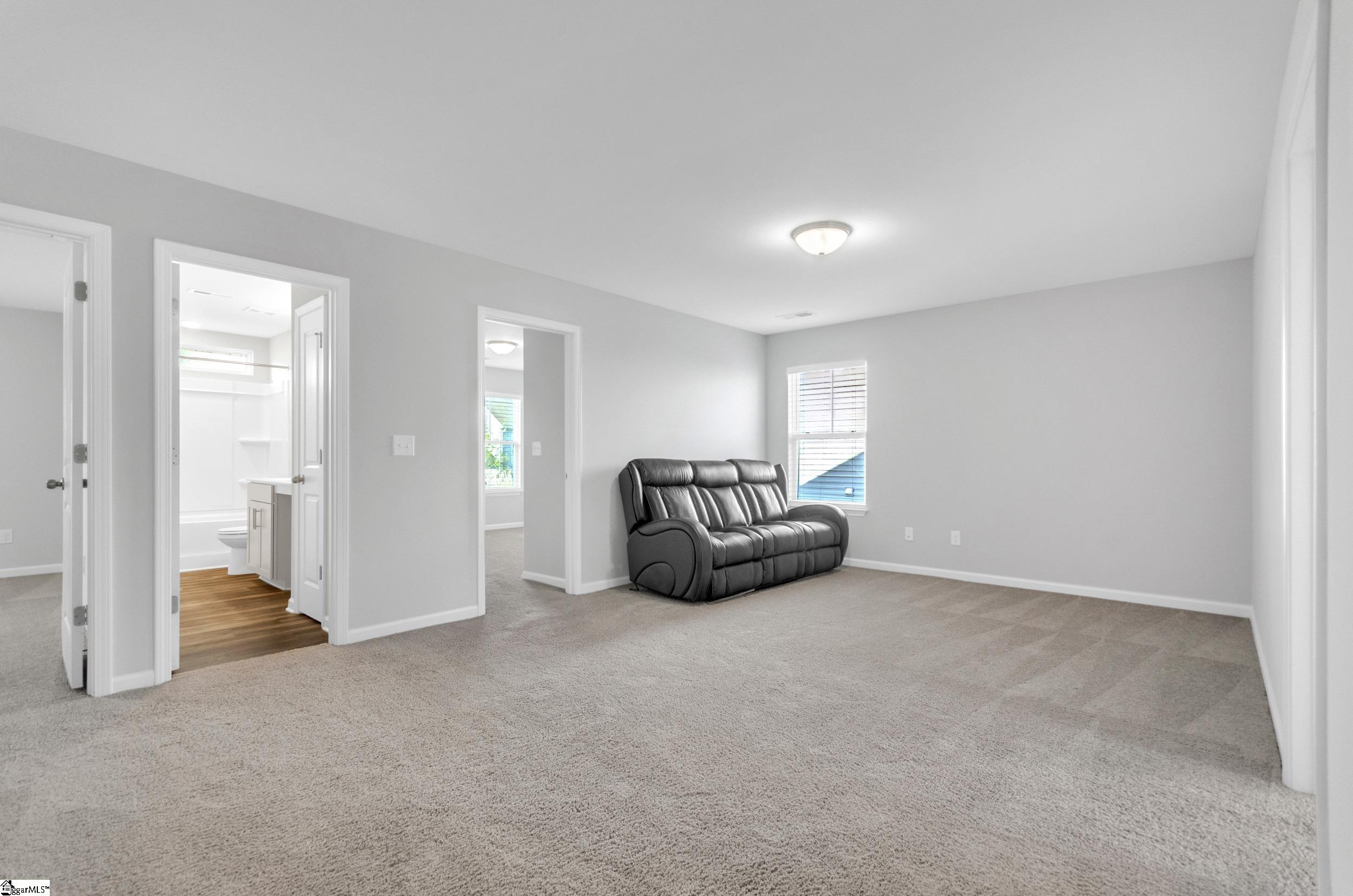 426 Wolfbend Drive Property Photo 21
