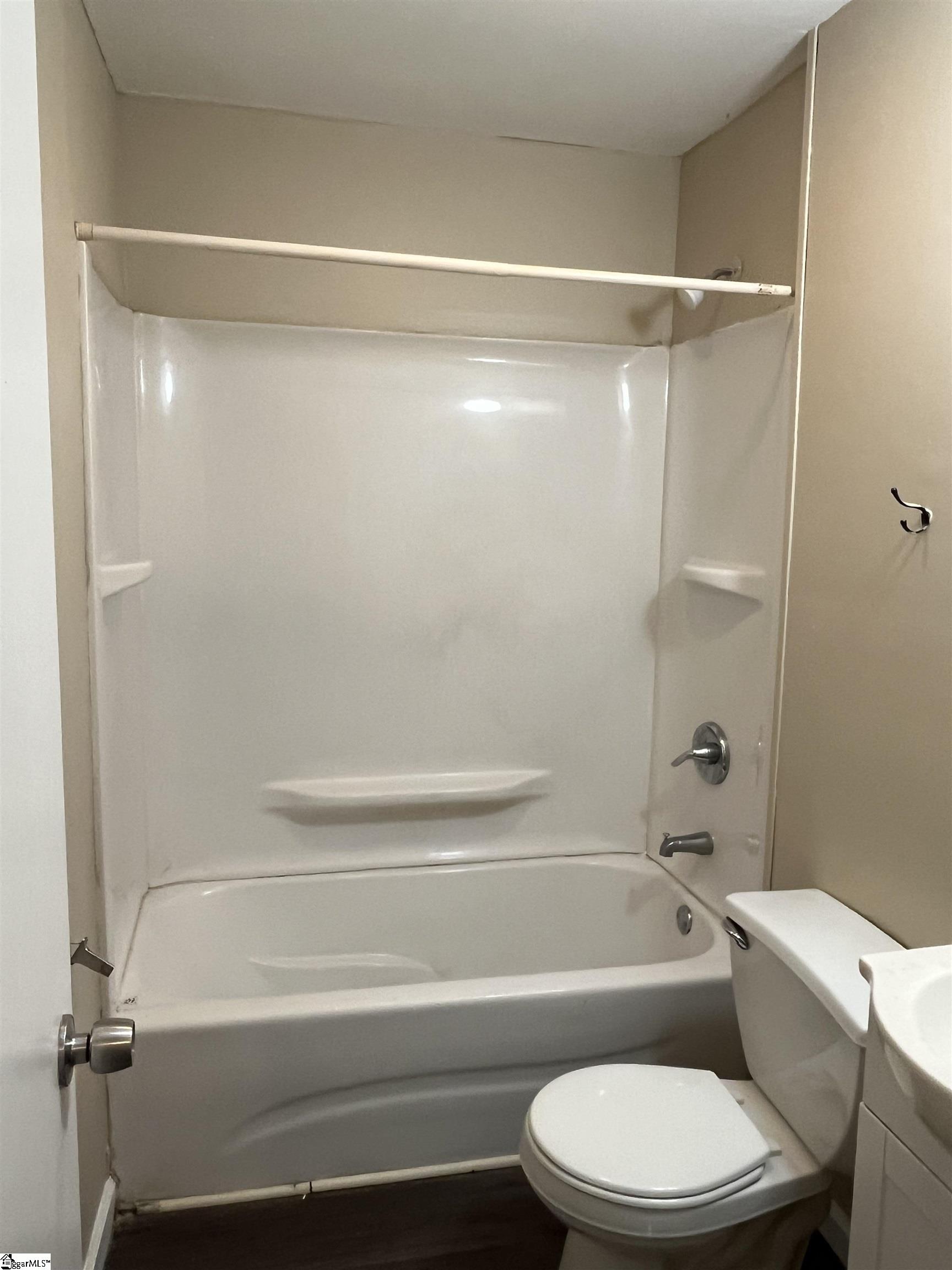 1218 White Street Property Photo 4