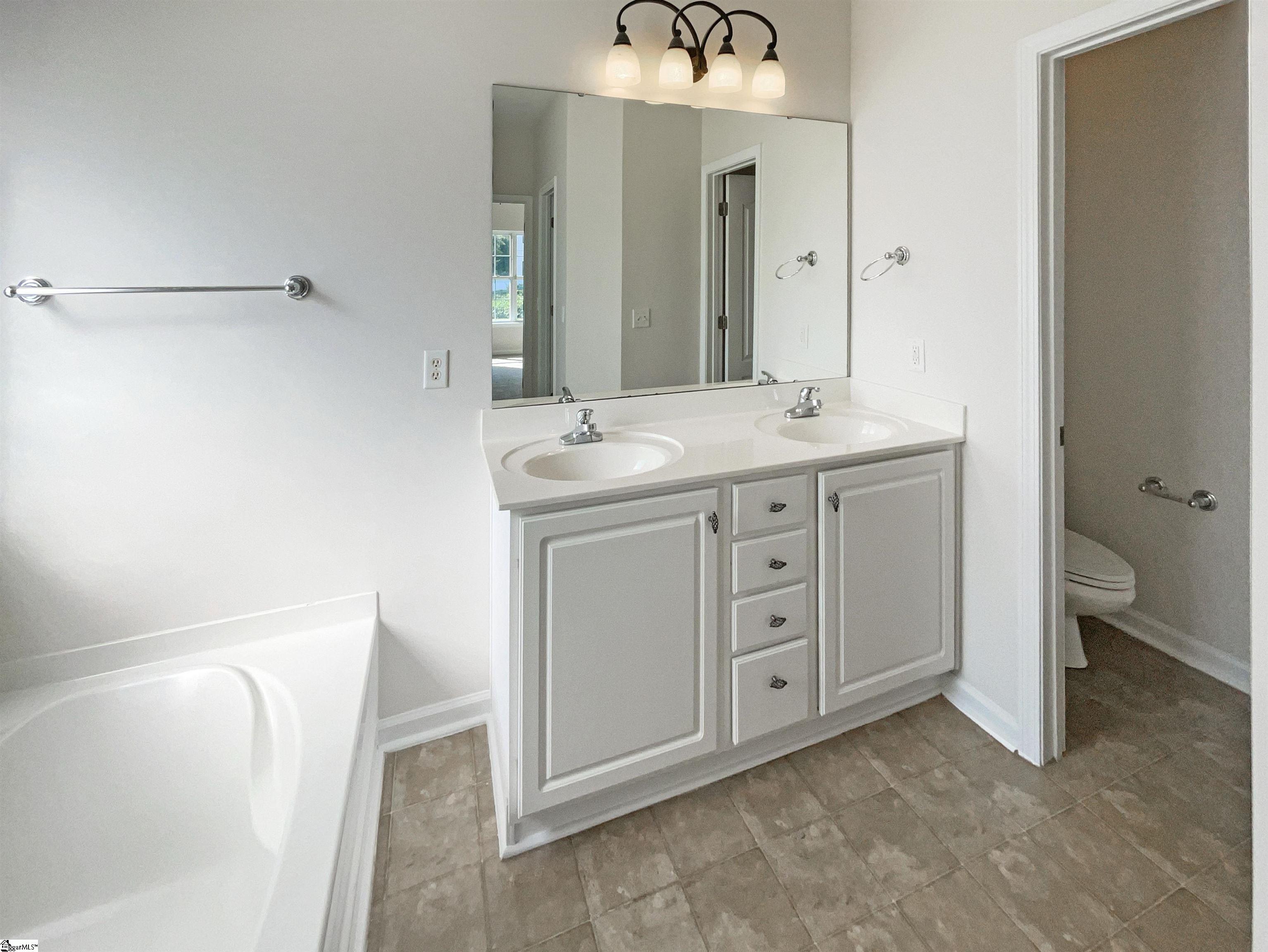 504 Wesberry Circle Property Photo 14