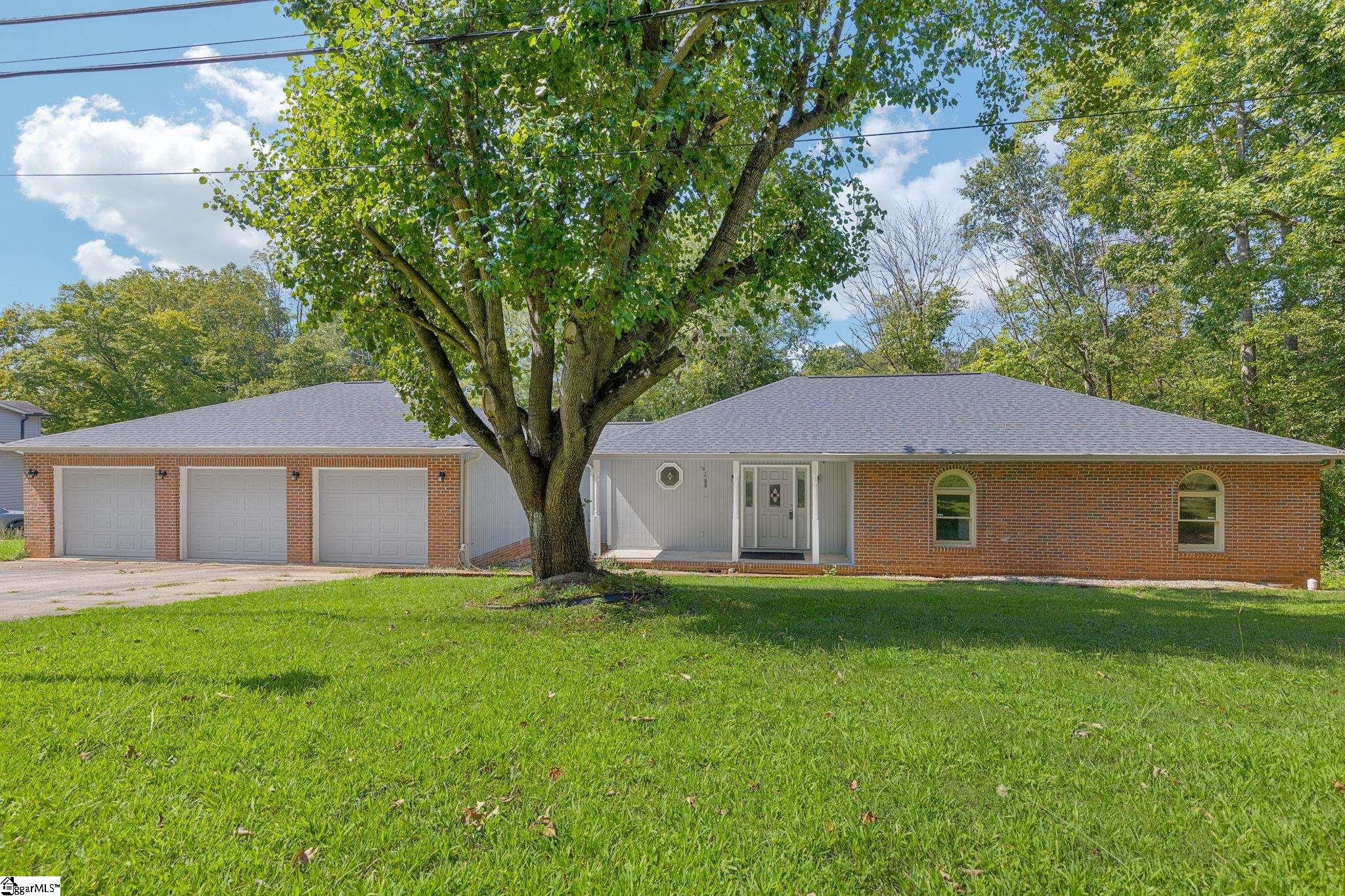 118 Old Saluda Dam Road Property Photo 1