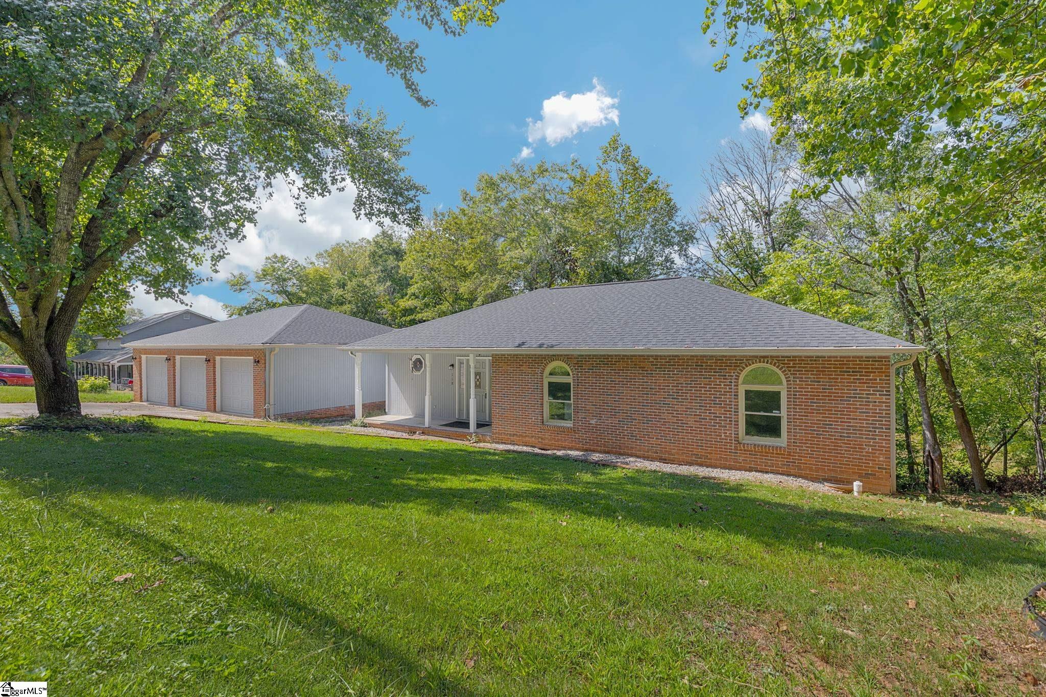118 Old Saluda Dam Road Property Photo 2